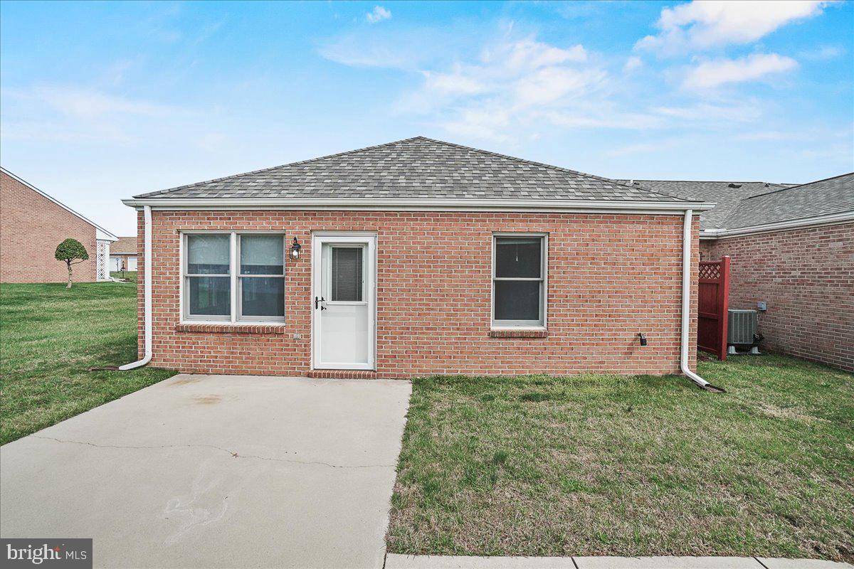 SOUTH POINTE - Residential