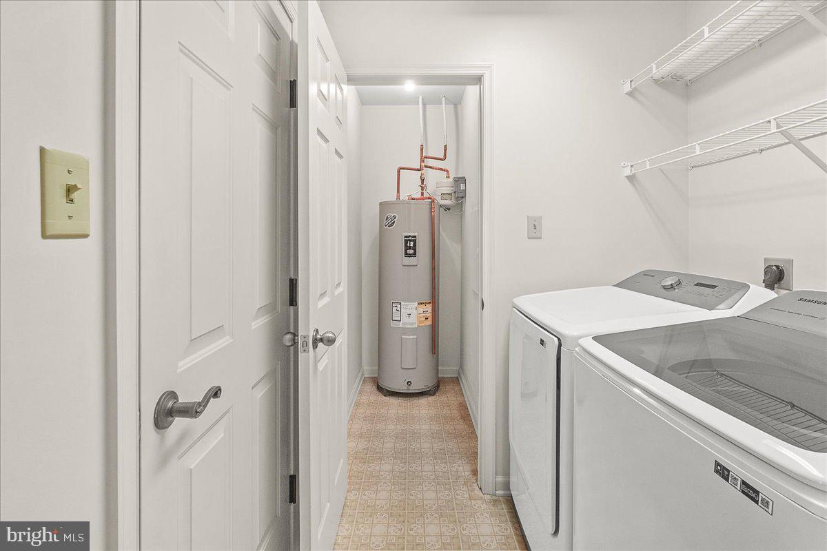 SOUTH POINTE - Residential