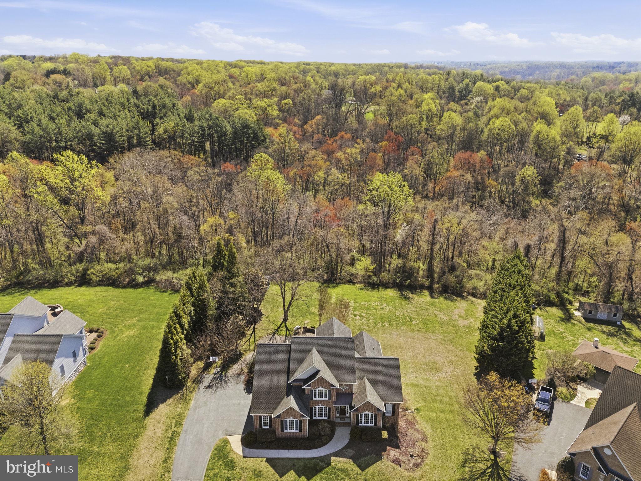 RIDGEFIELD FARM - Residential