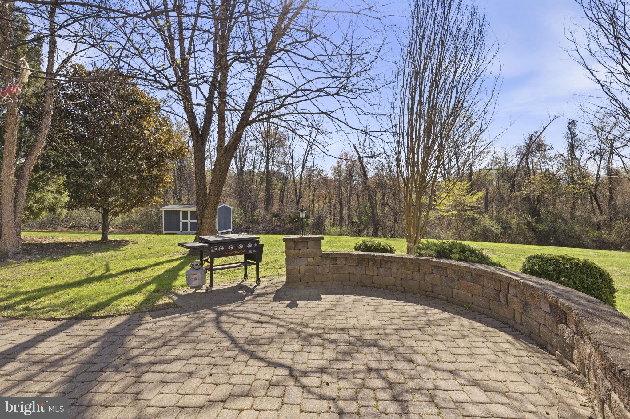 RIDGEFIELD FARM - Residential