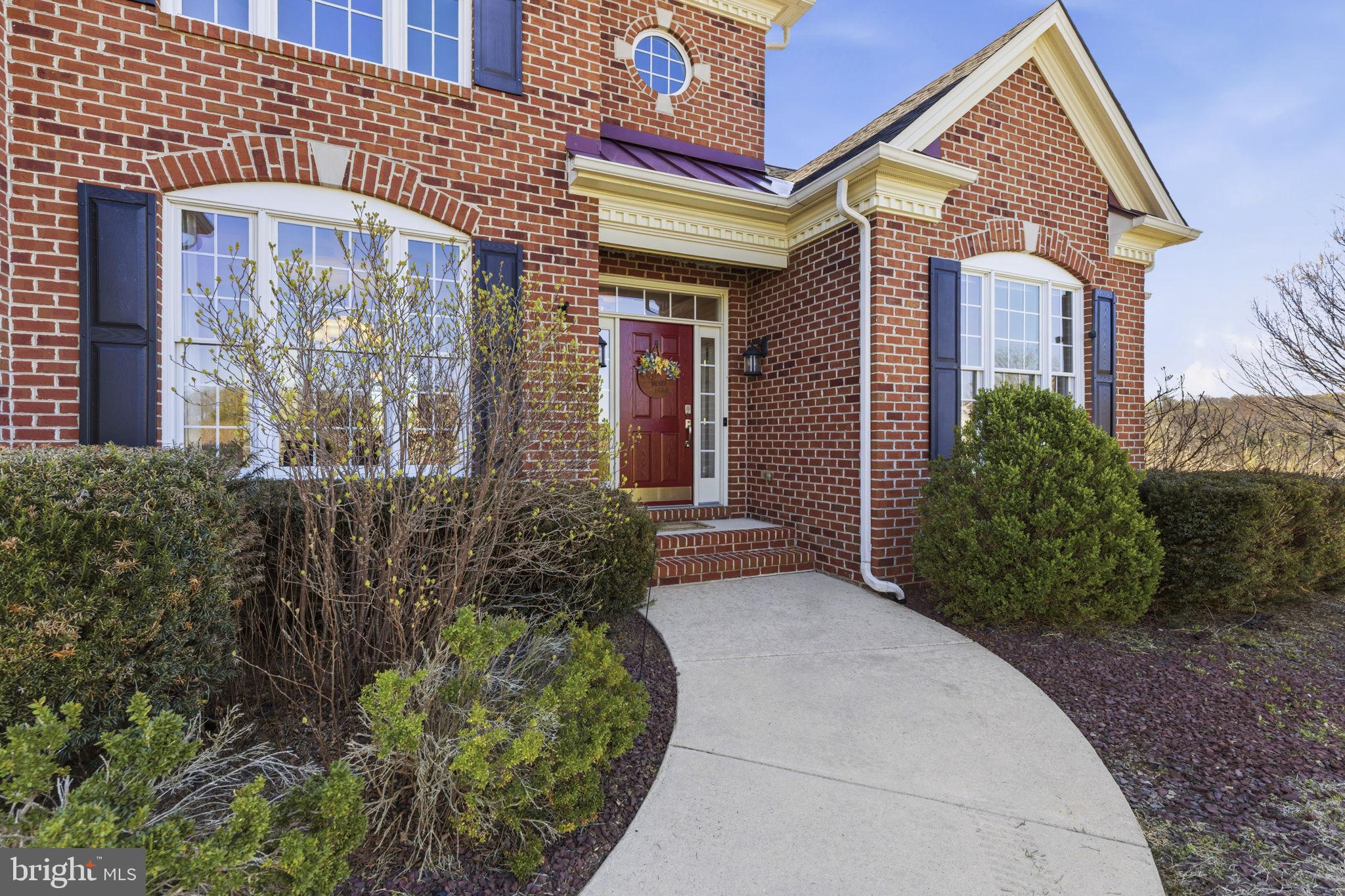 RIDGEFIELD FARM - Residential