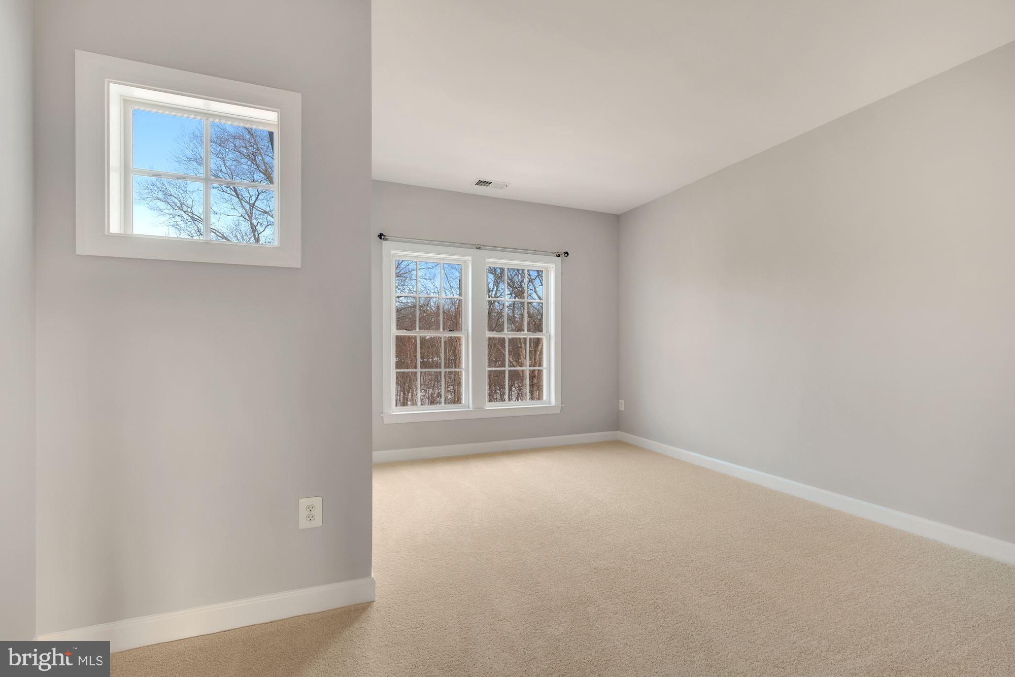 VILLAGES OF URBANA - Residential