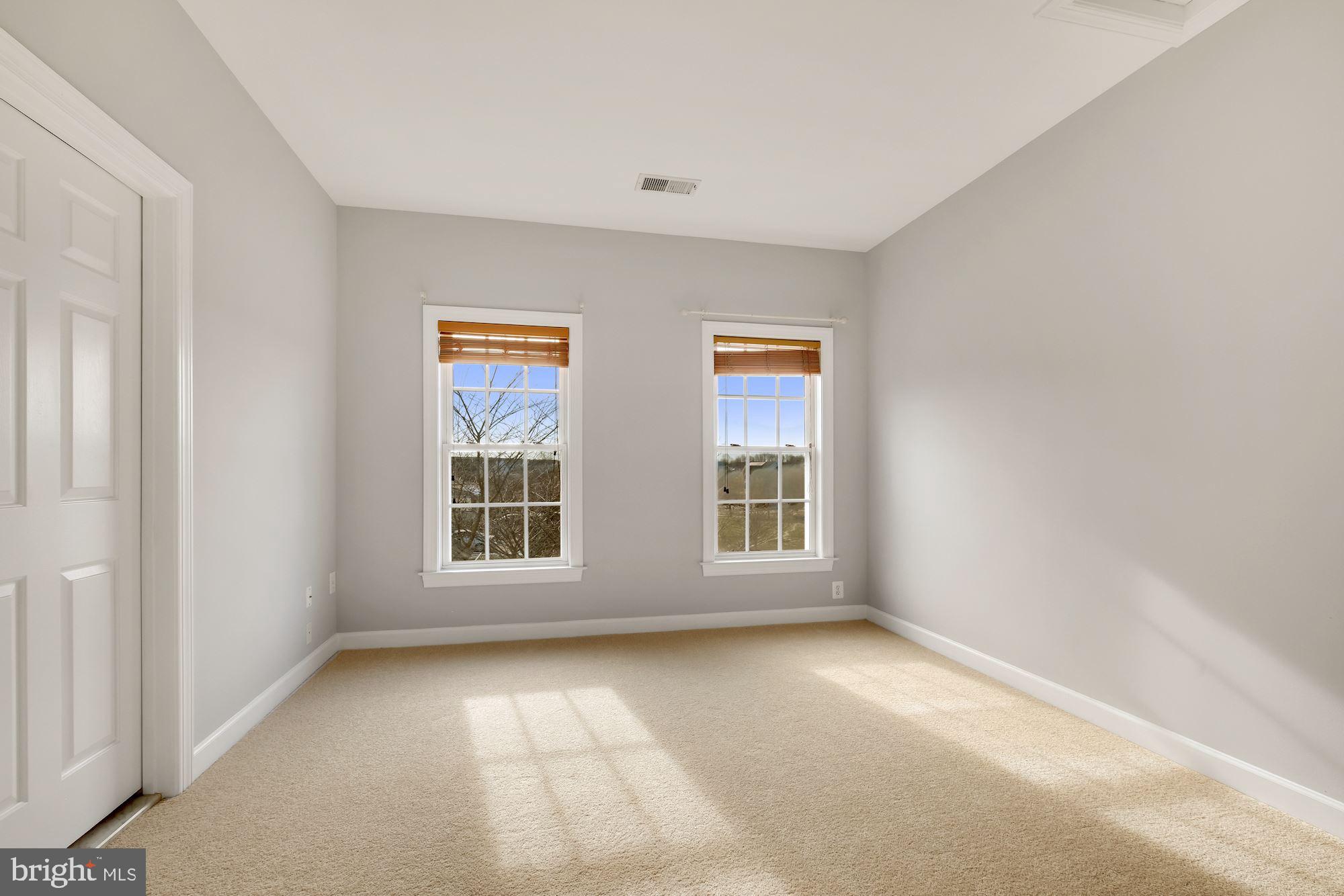 VILLAGES OF URBANA - Residential