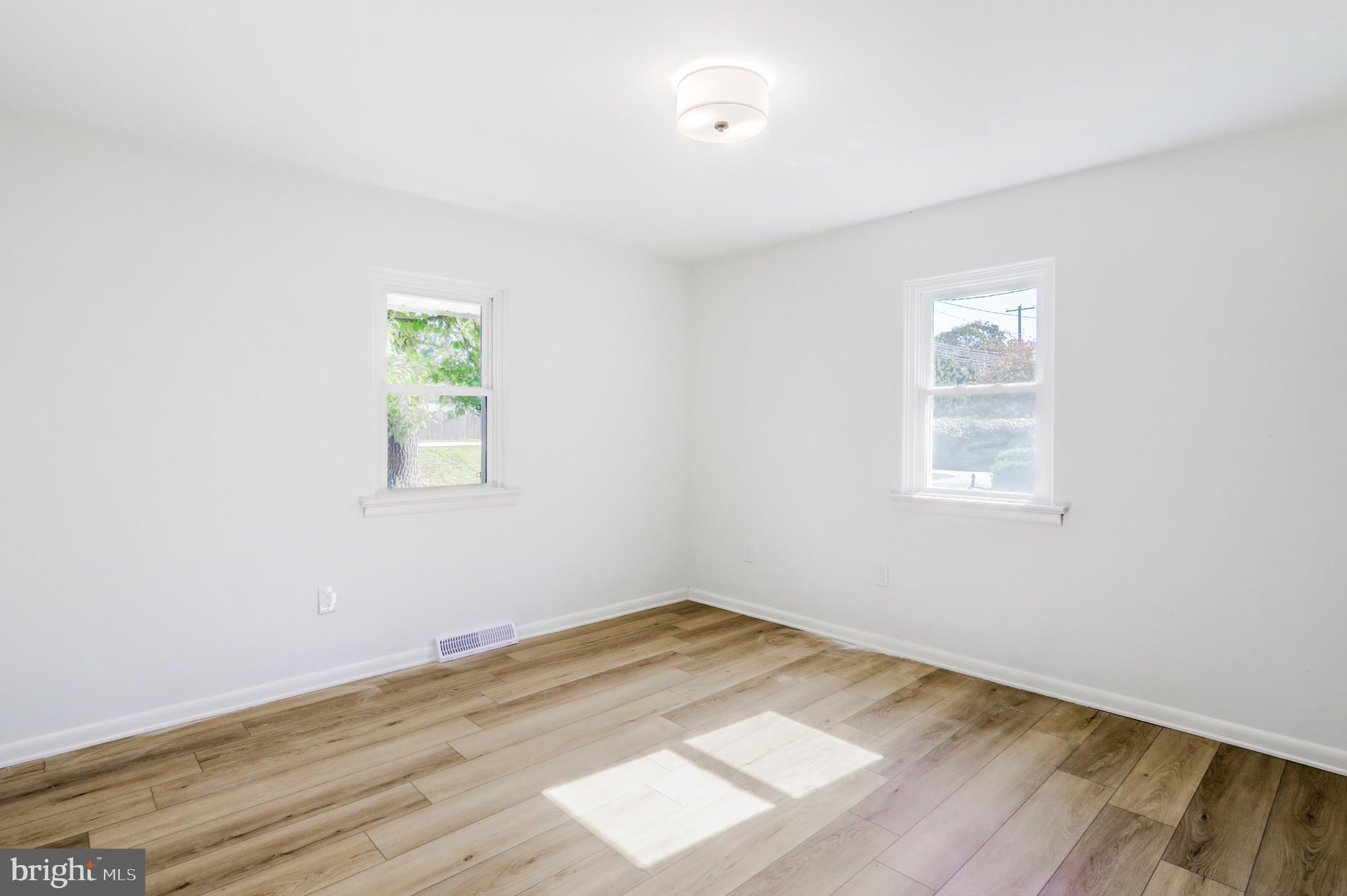 SILVER SPRING TWP - Residential