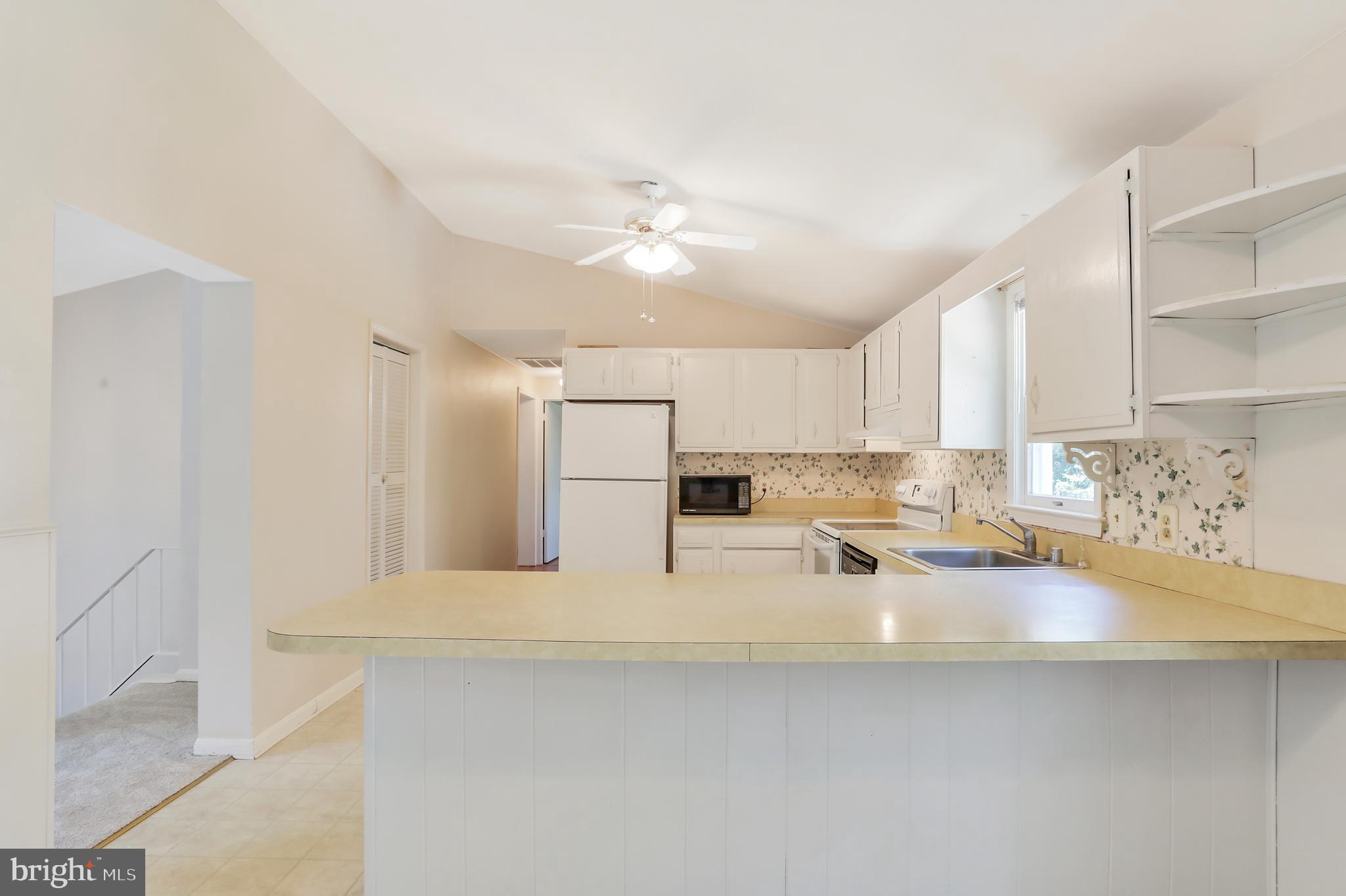 FAIRVIEW ACRES - Residential