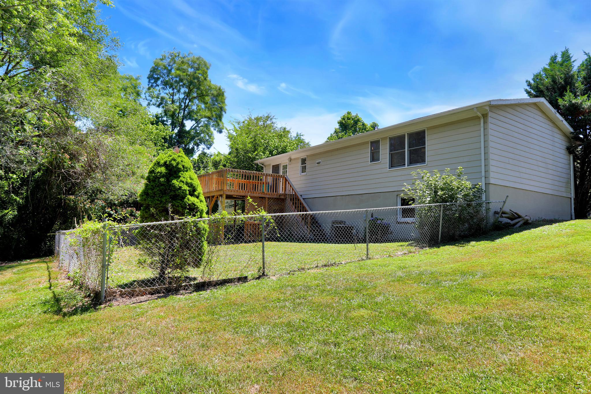 FAIRVIEW ACRES - Residential