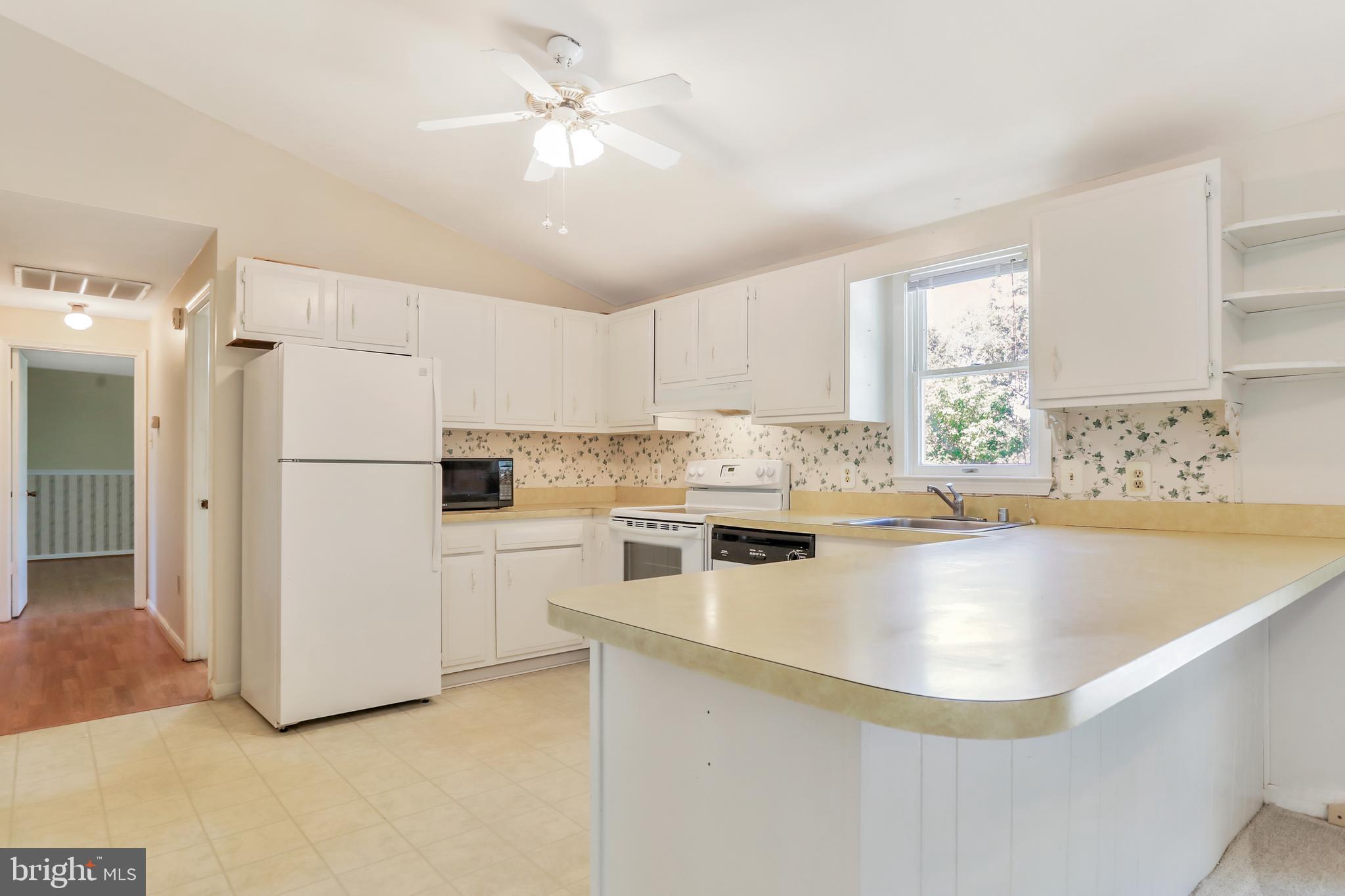 FAIRVIEW ACRES - Residential