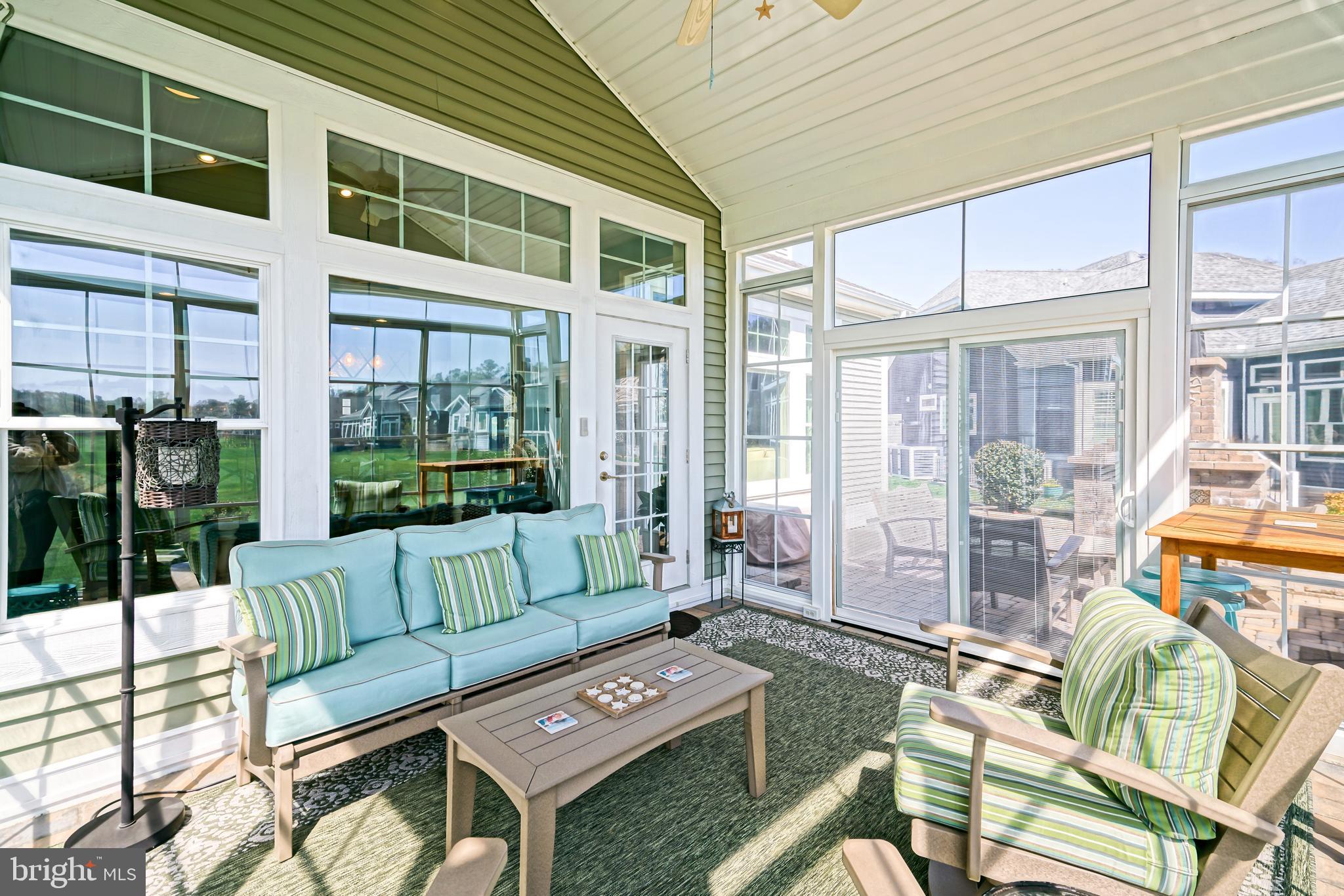 COASTAL CLUB - Residential