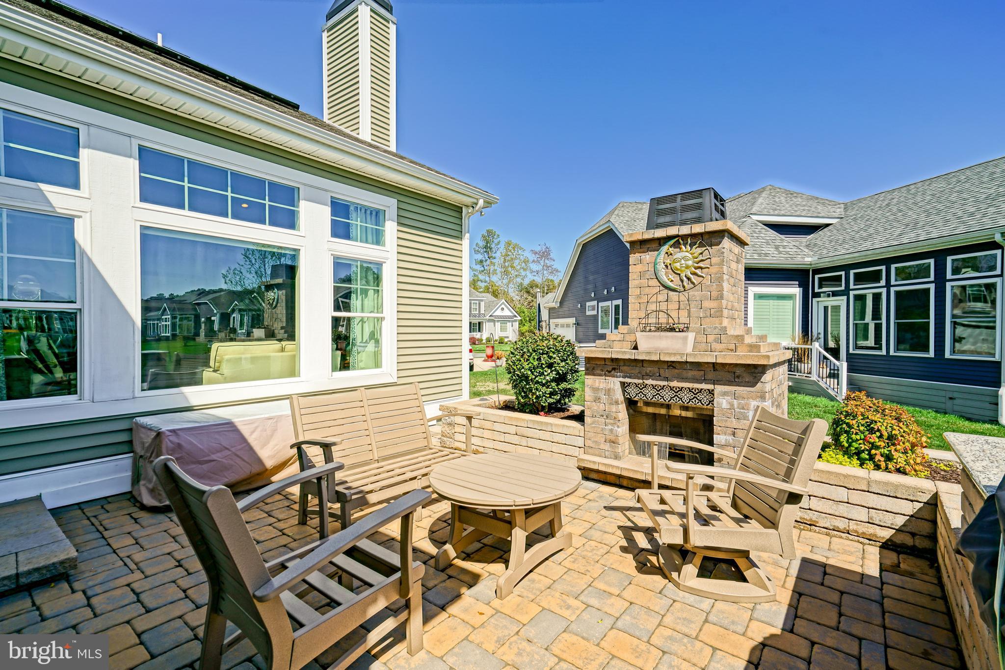 COASTAL CLUB - Residential