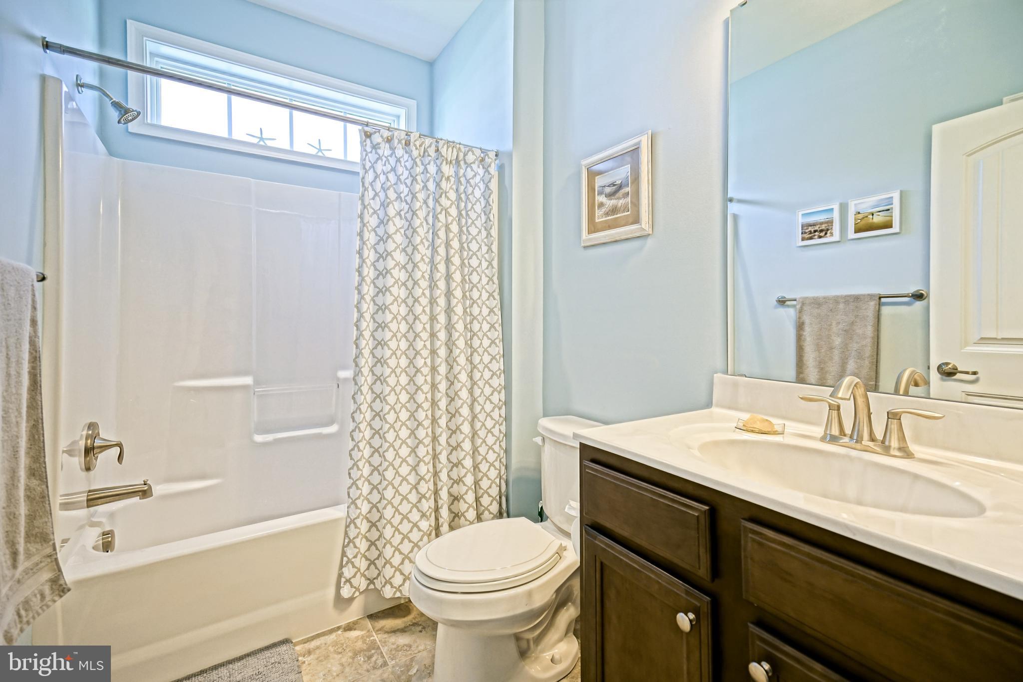 COASTAL CLUB - Residential