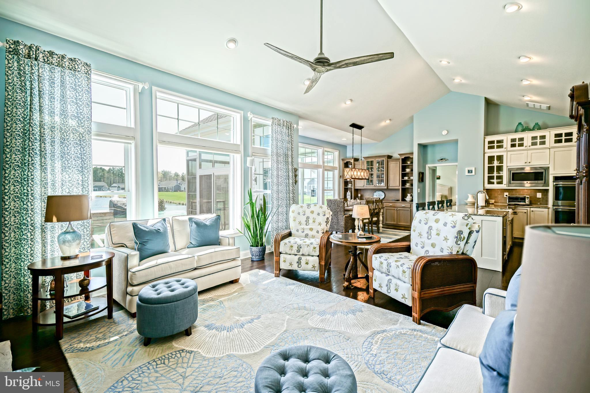 COASTAL CLUB - Residential