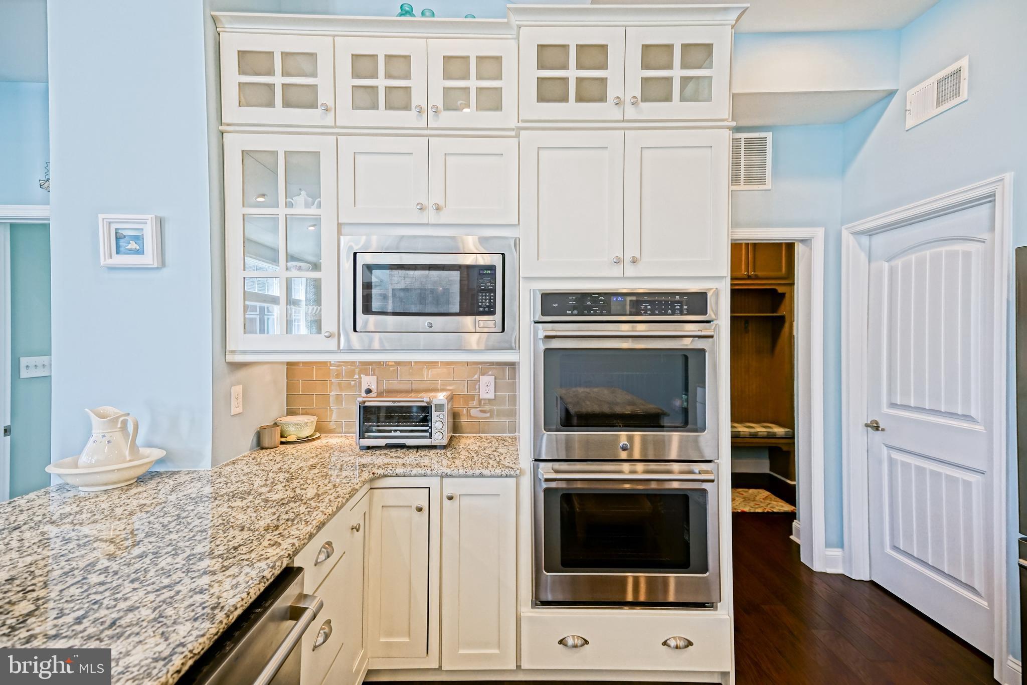 COASTAL CLUB - Residential