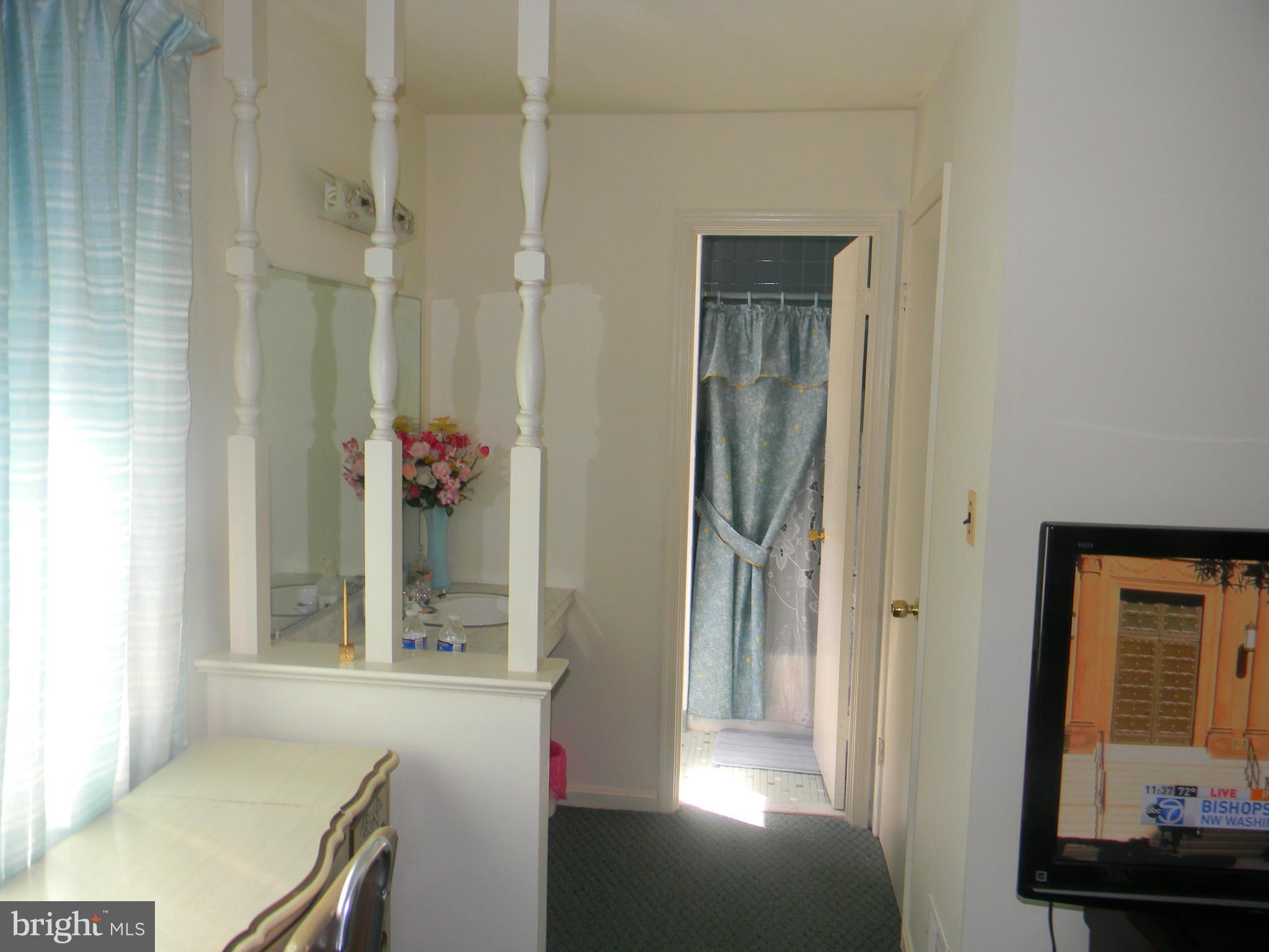 SCHROM HILLS - Residential