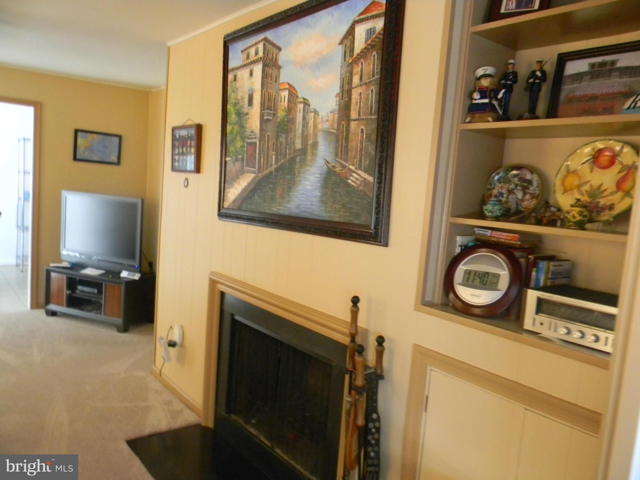 SCHROM HILLS - Residential