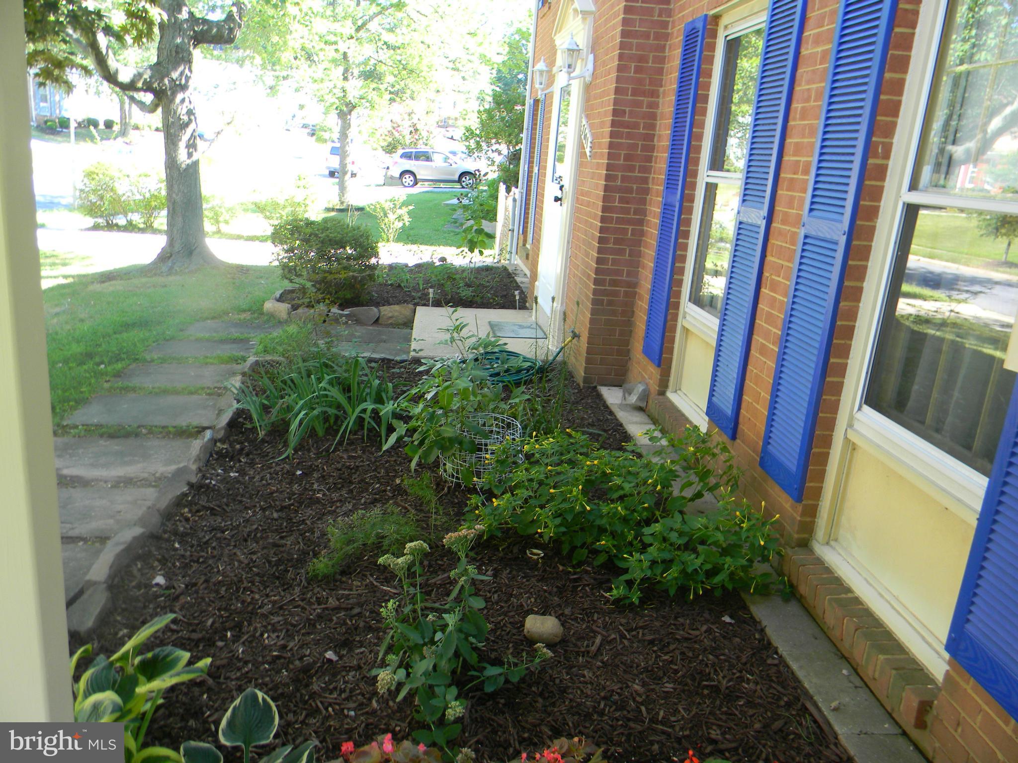 SCHROM HILLS - Residential