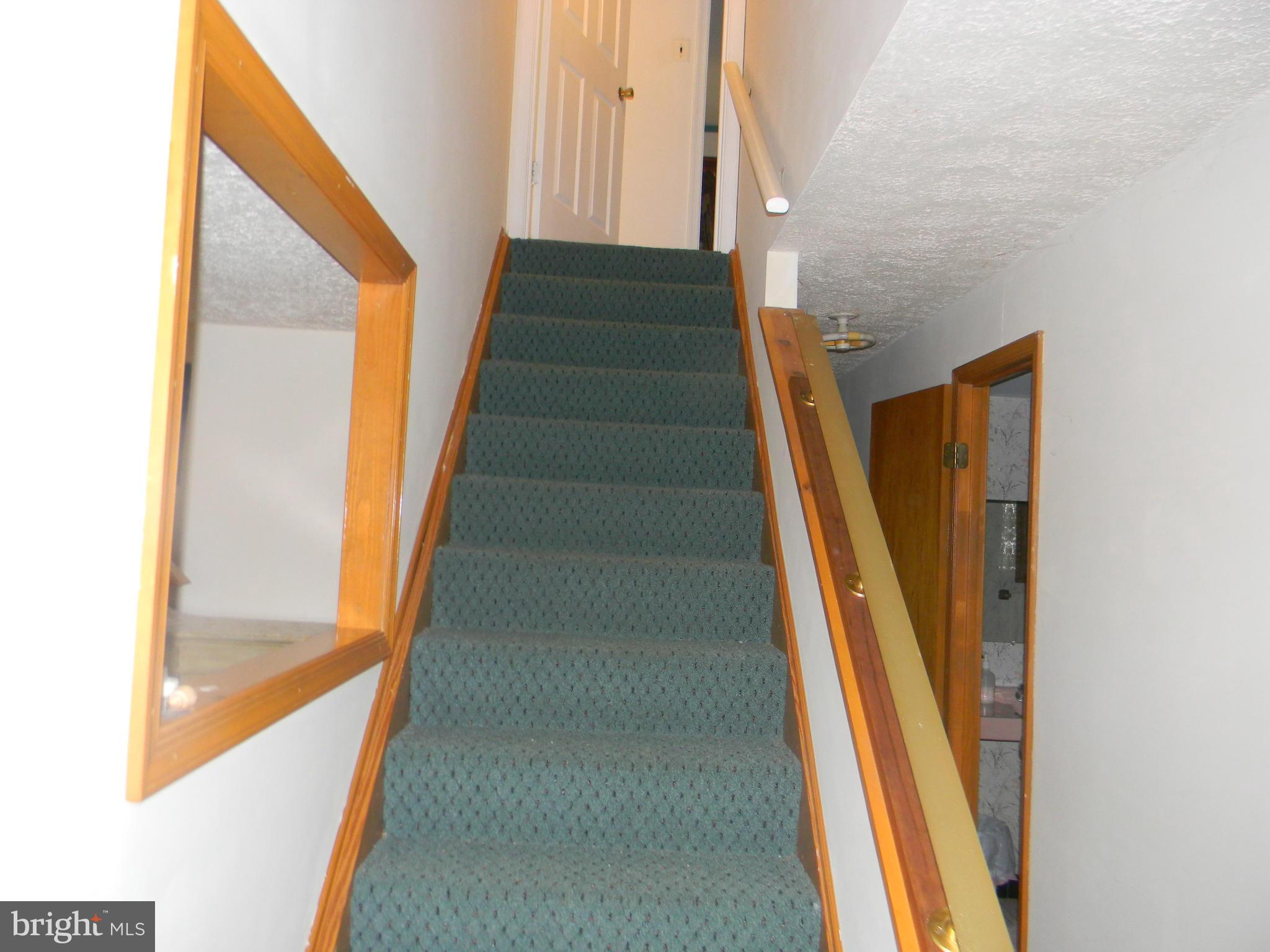 SCHROM HILLS - Residential