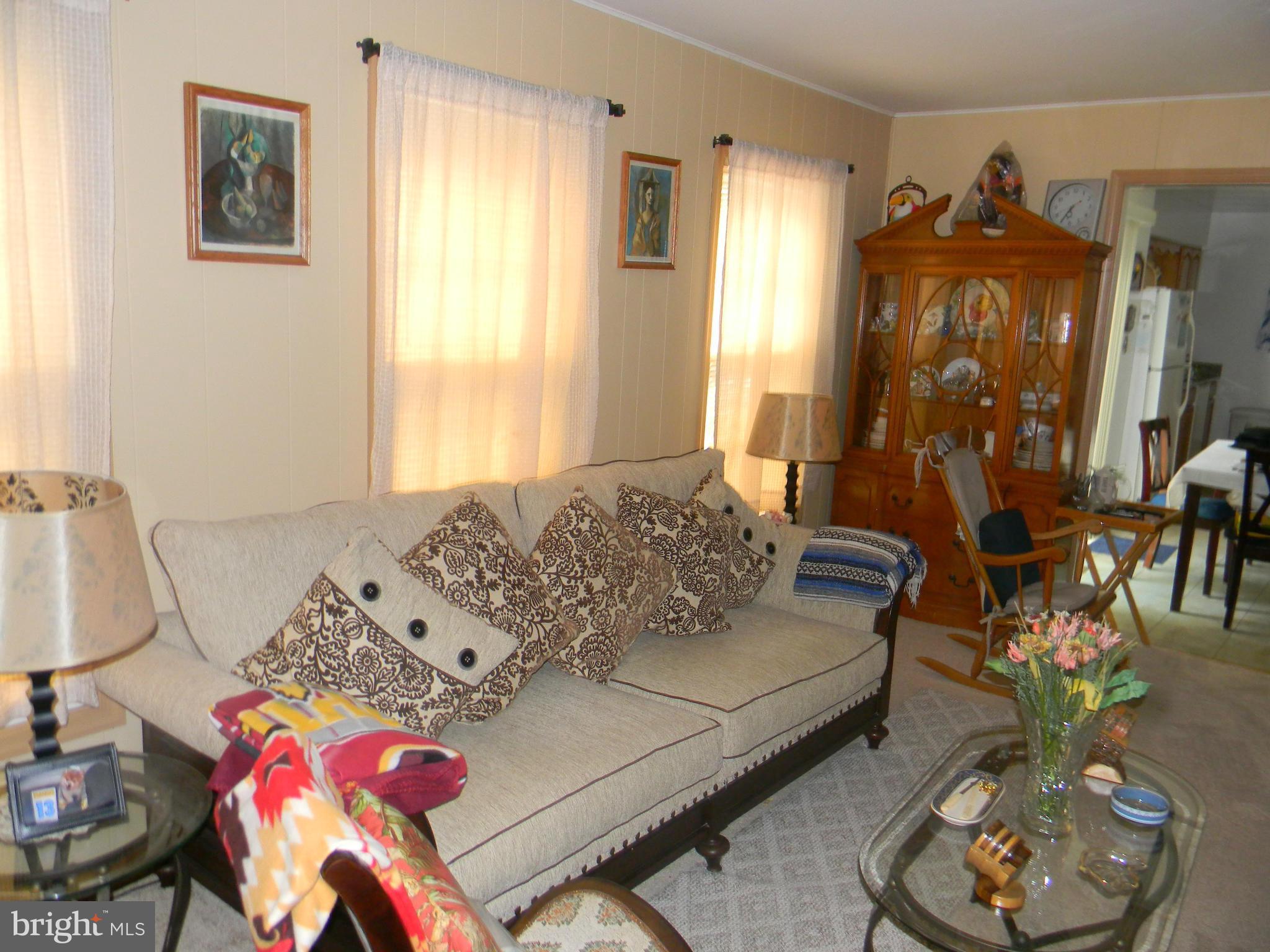 SCHROM HILLS - Residential