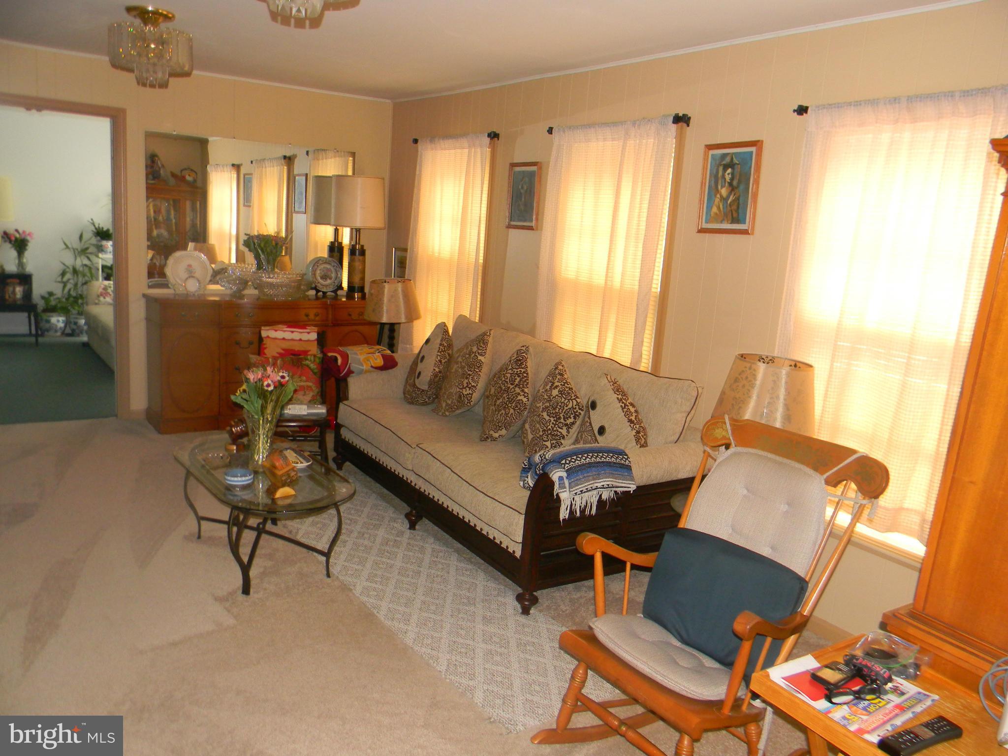 SCHROM HILLS - Residential