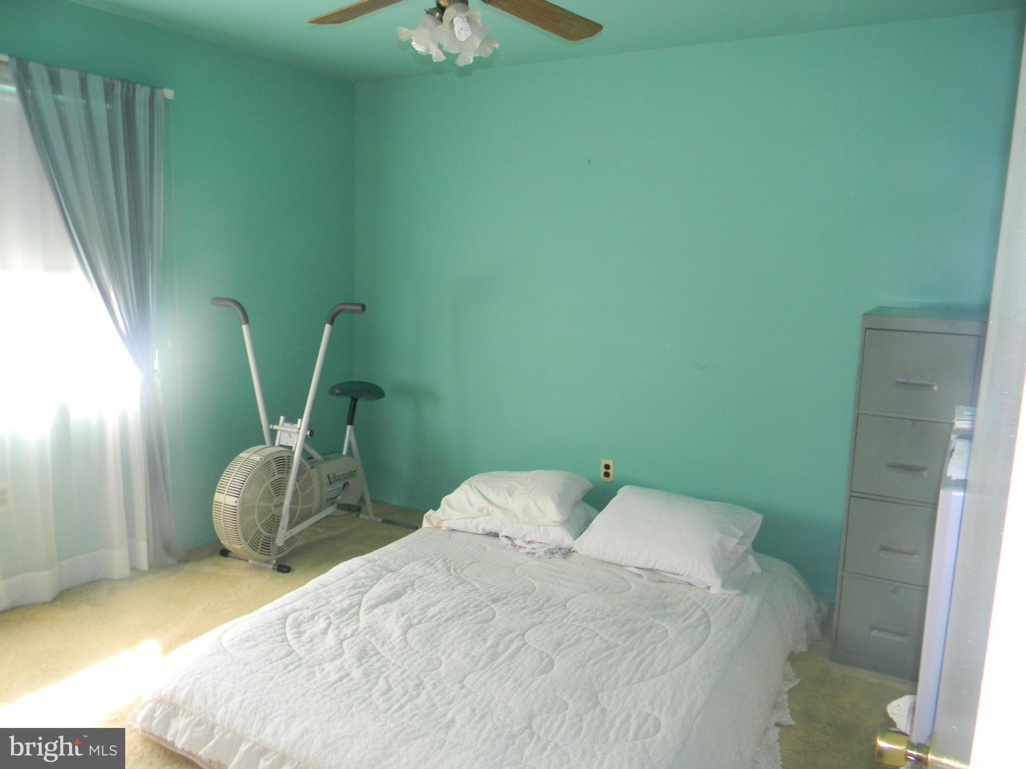 SCHROM HILLS - Residential