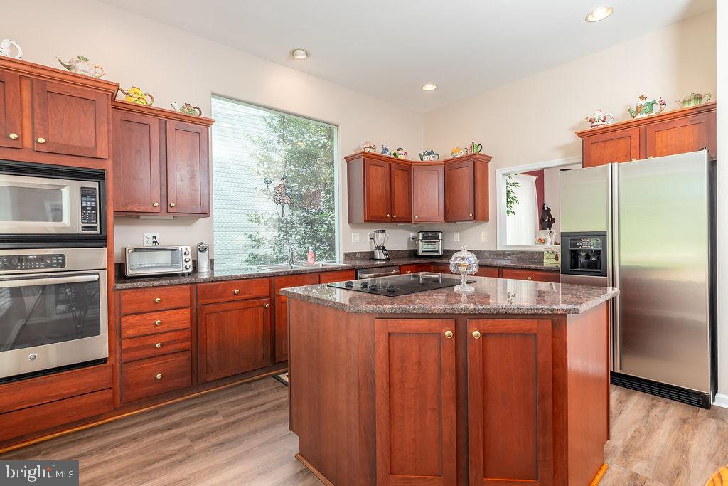 RIVER RUN - Residential