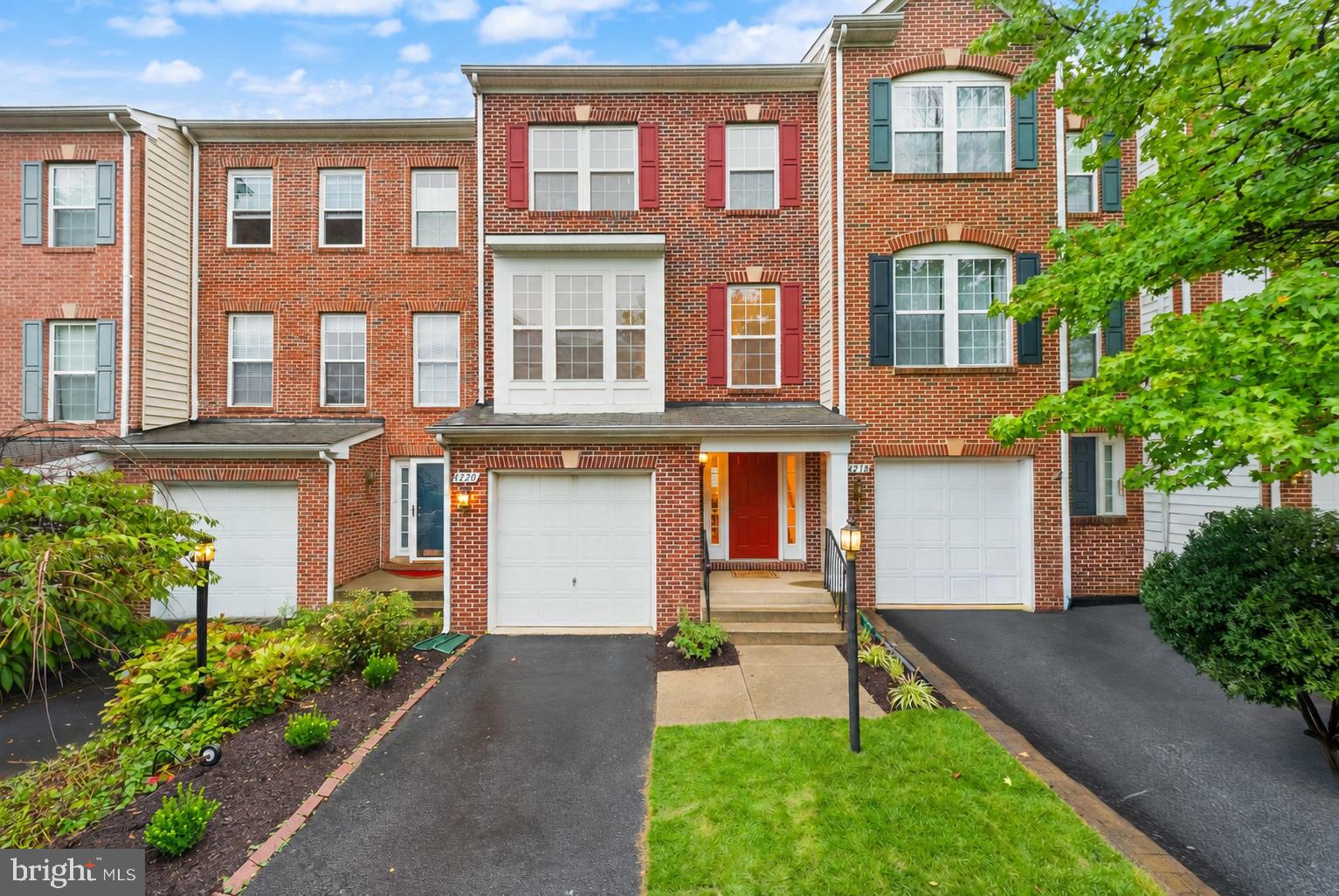 4220 KERRIGAN LANE