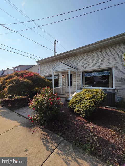 Photo of 2132 Noble Street, READING, PA 19609 (MLS # PABK2076800)