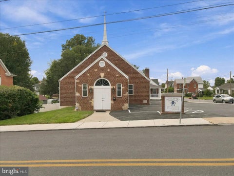 Photo of 218 N Potomac Street, WAYNESBORO, PA 17268 (MLS # PAFL2037714)
