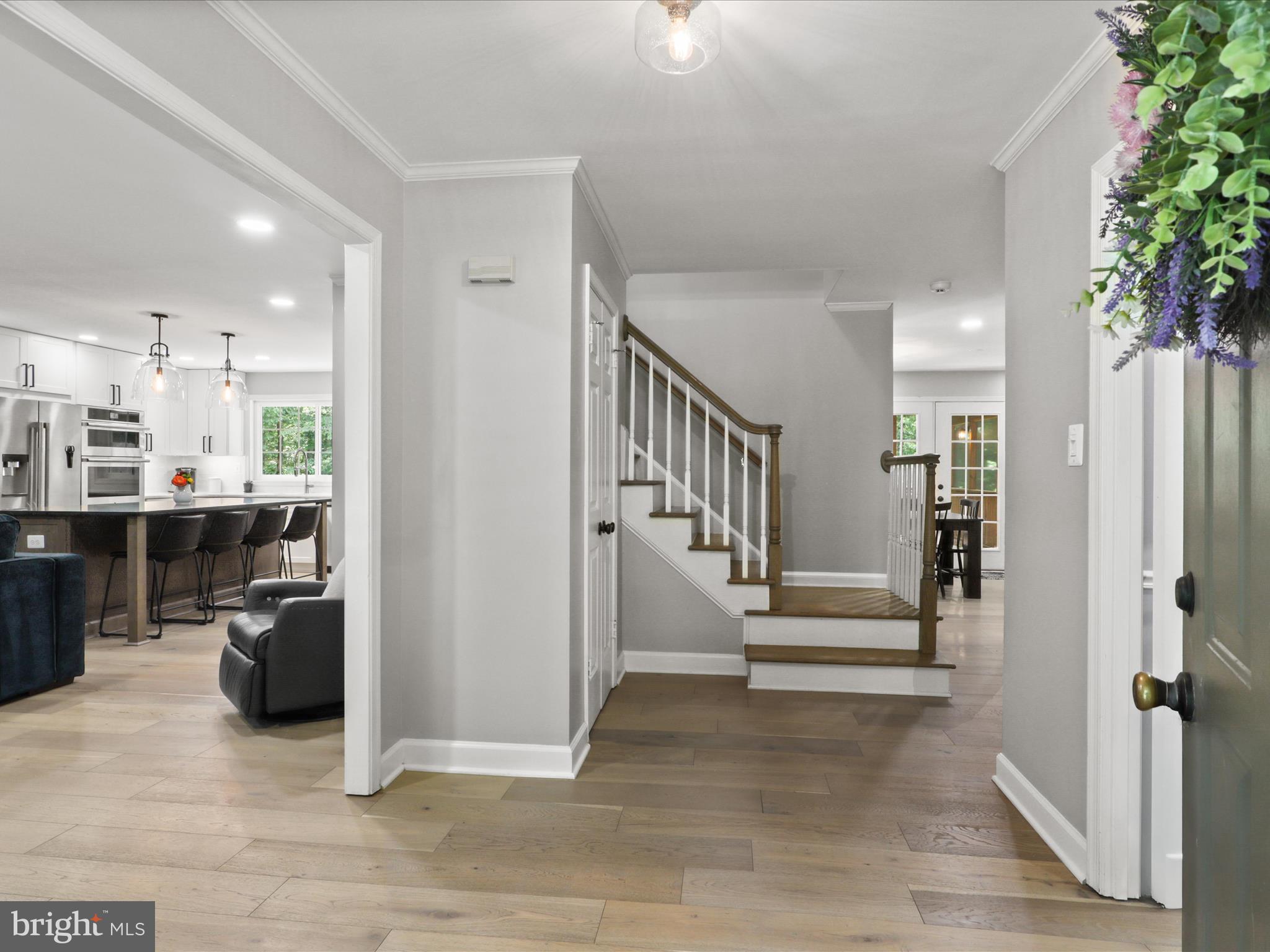 7308 S VIEW COURT