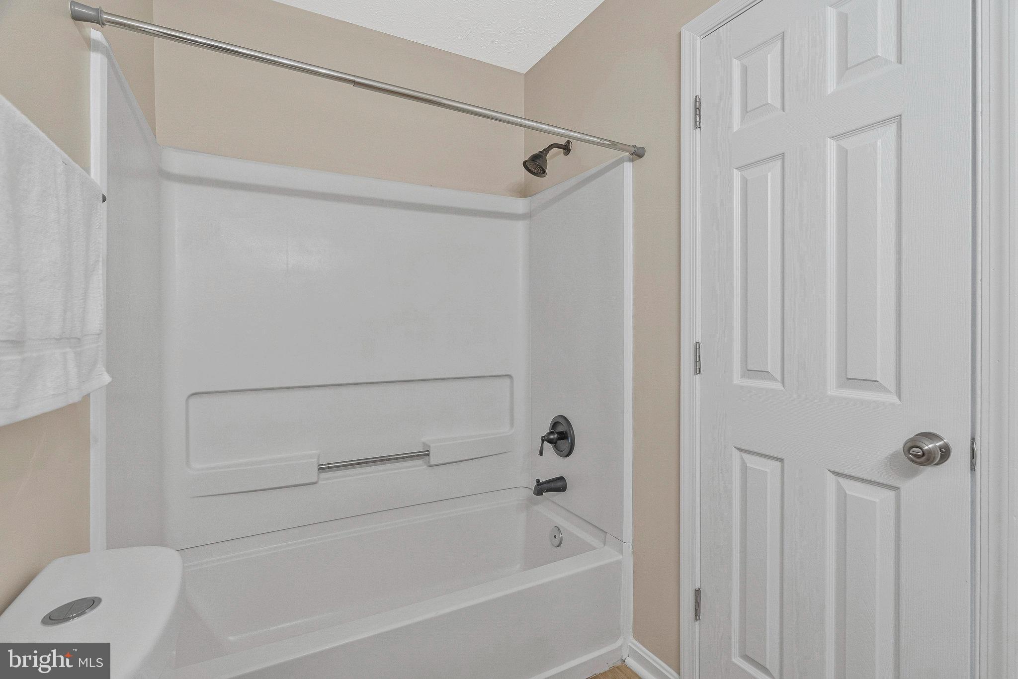 SINGLETONS GROVE - Residential