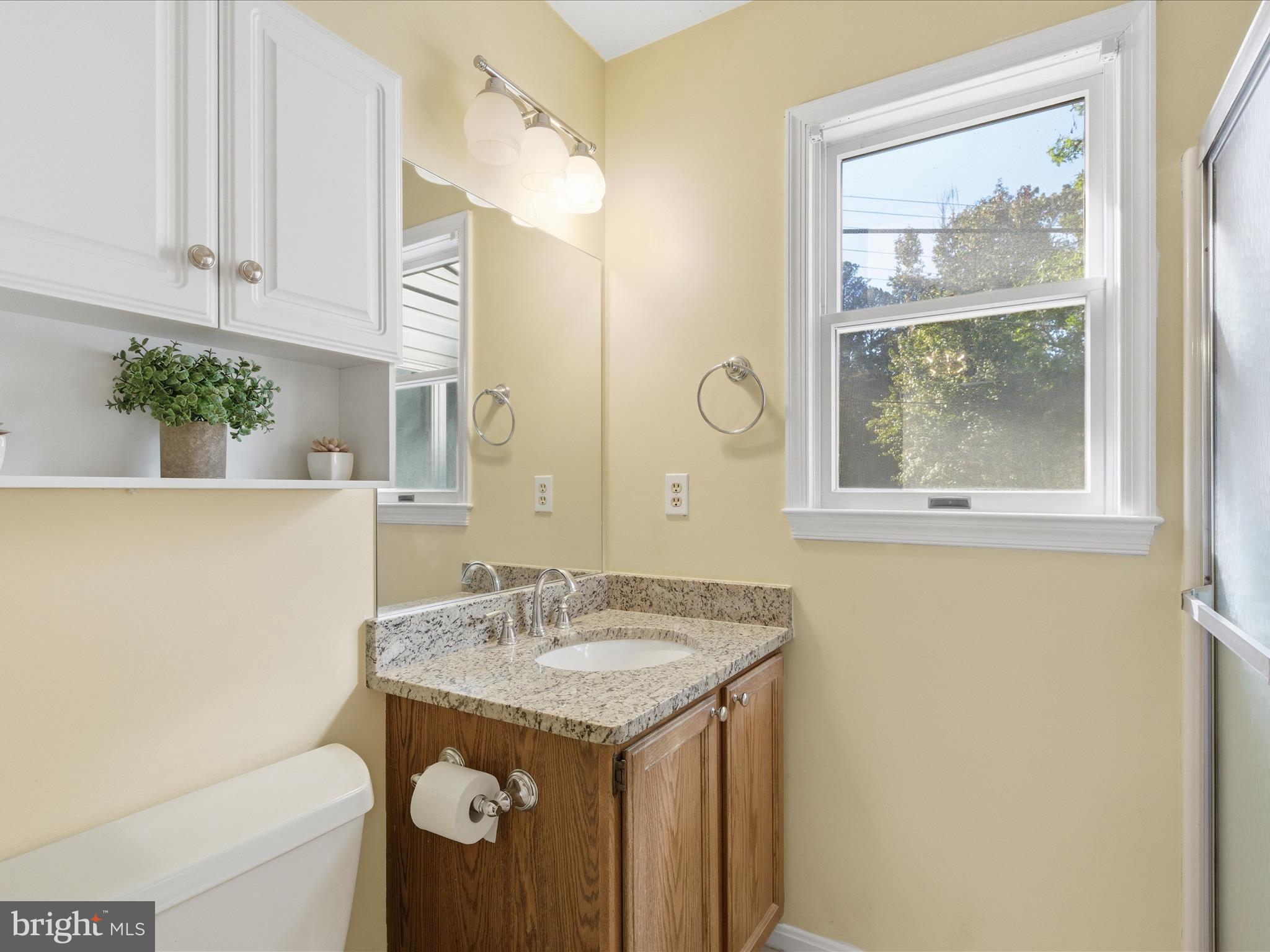 TWIN COVE - Residential