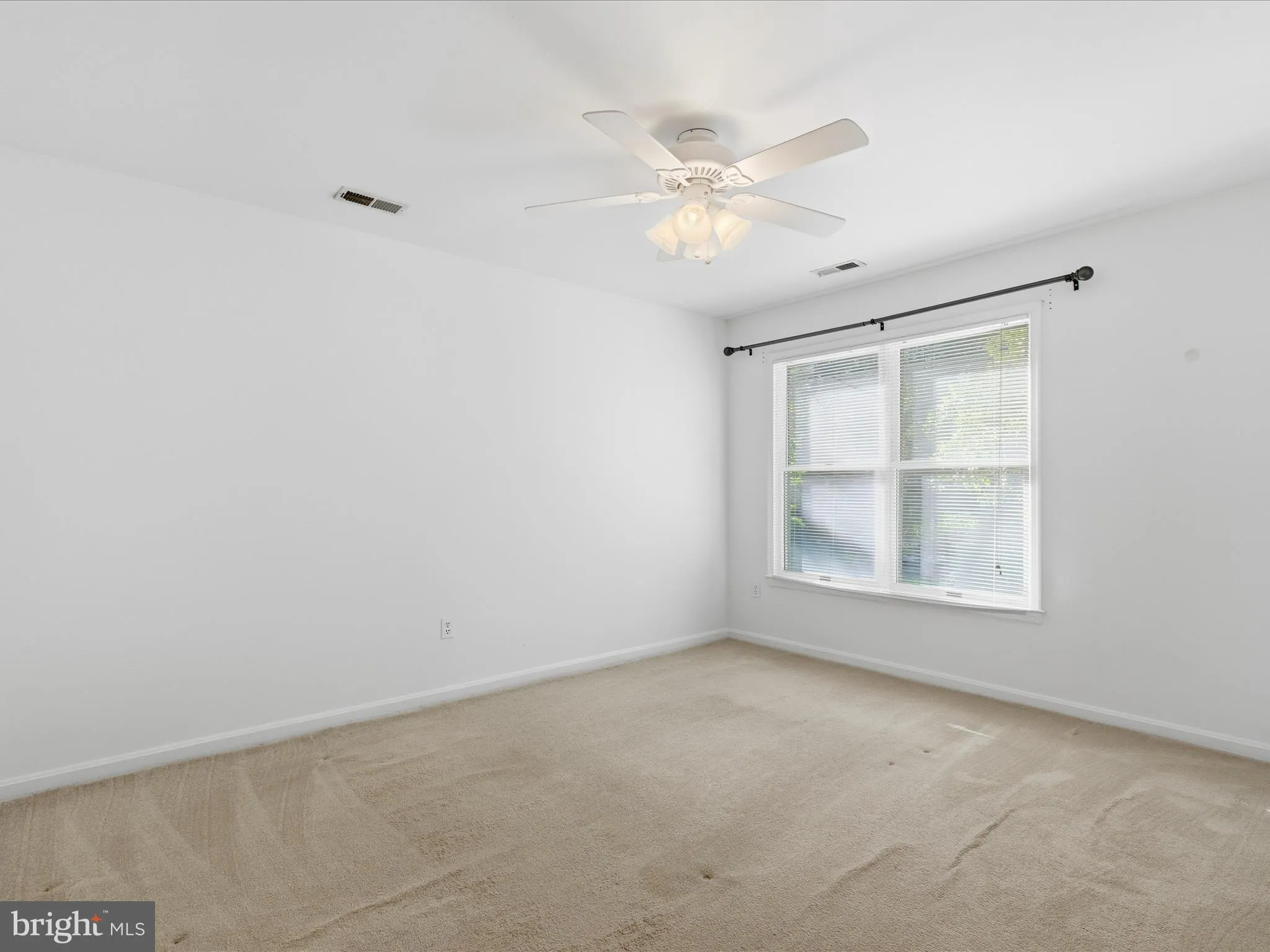 Solomons, Maryland 20688, United States, 3 Bedrooms Bedrooms, ,3 BathroomsBathrooms,Residential,Coming Soon,218234