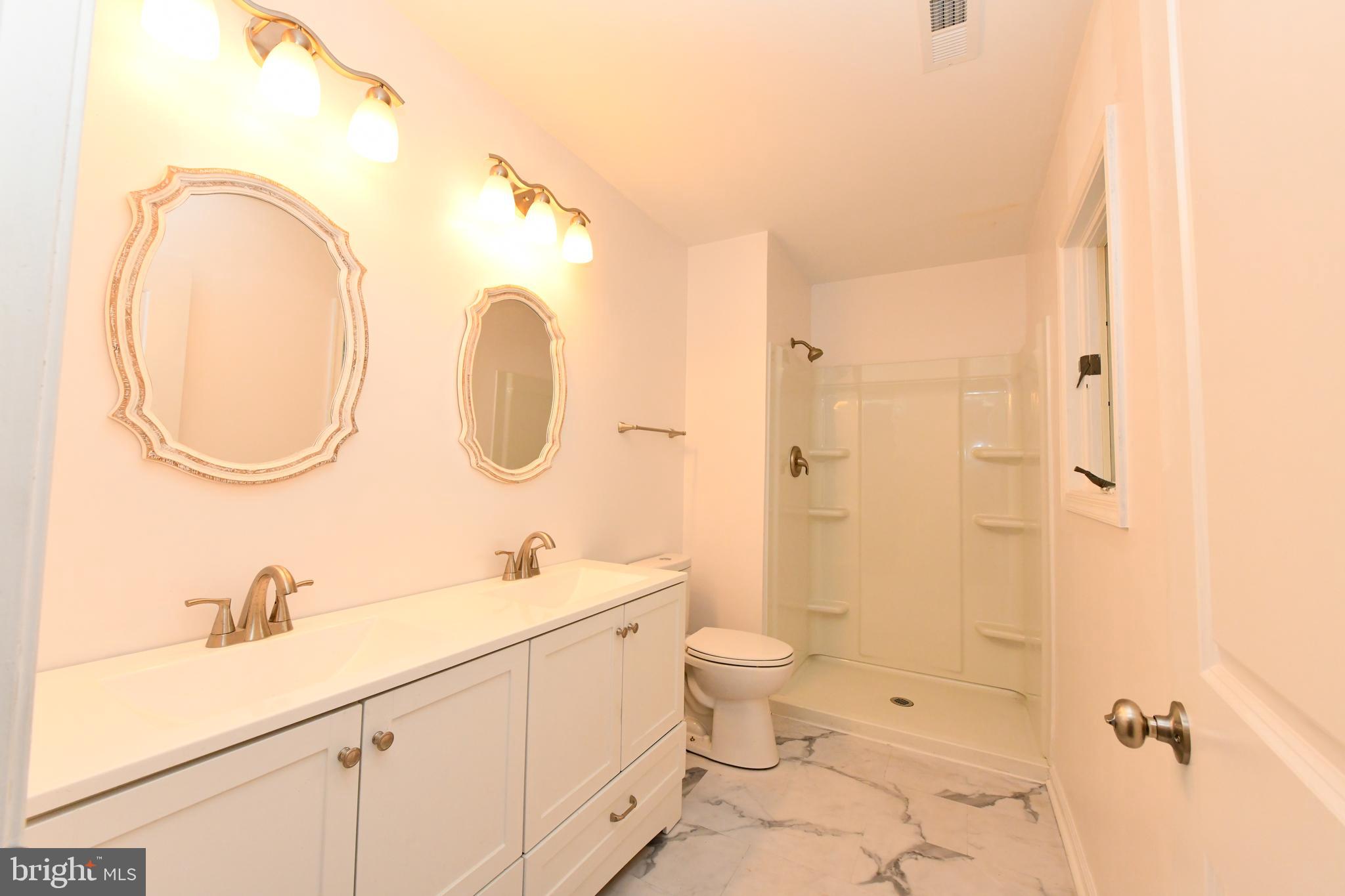 WHITE SANDS - Residential