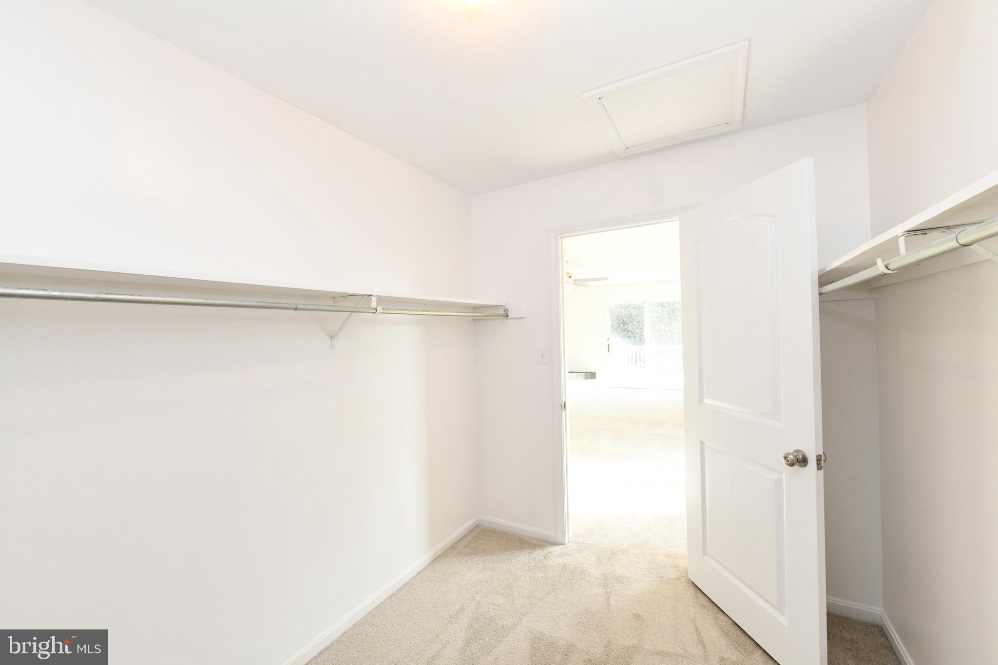 WHITE SANDS - Residential