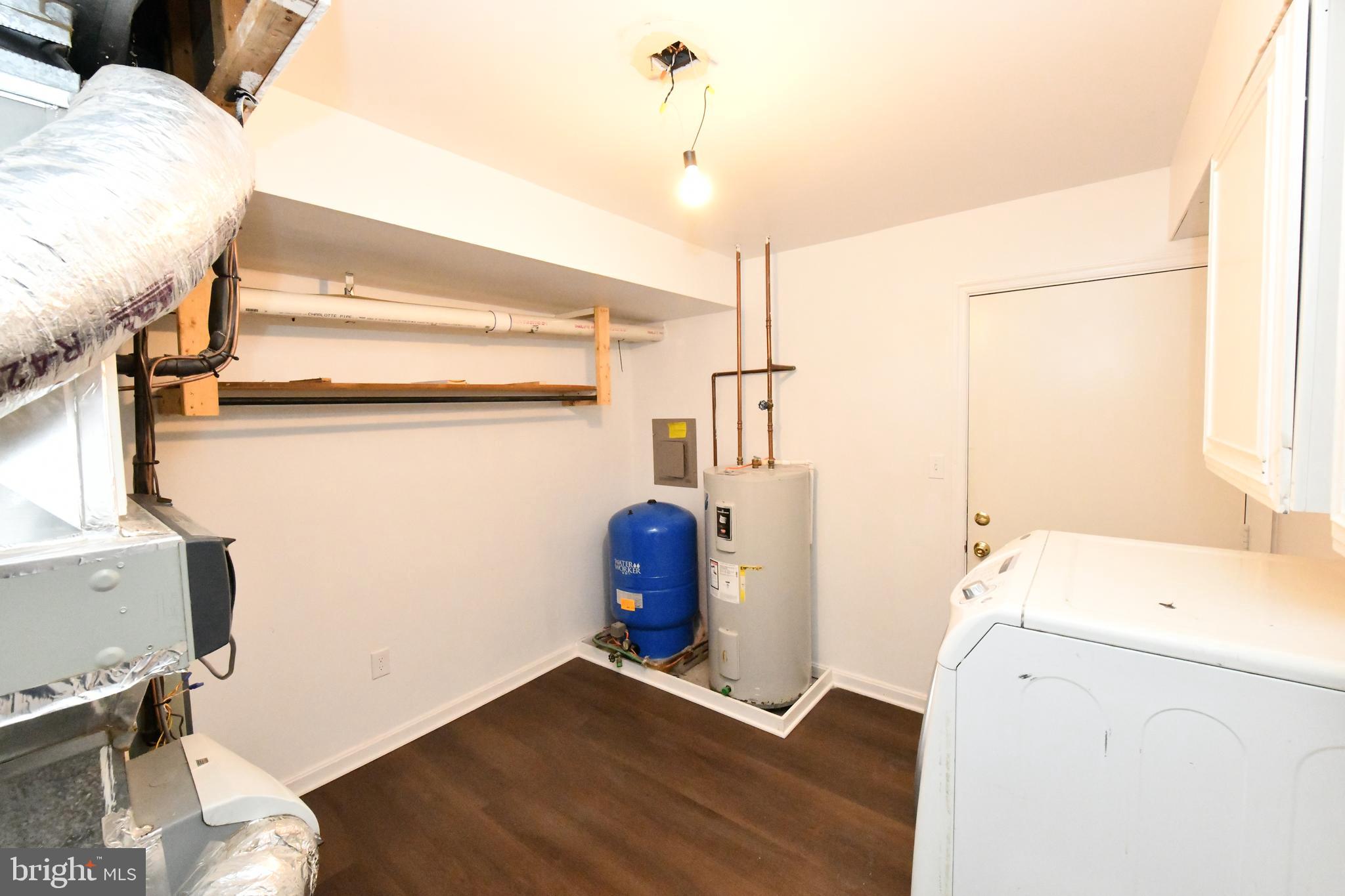 WHITE SANDS - Residential