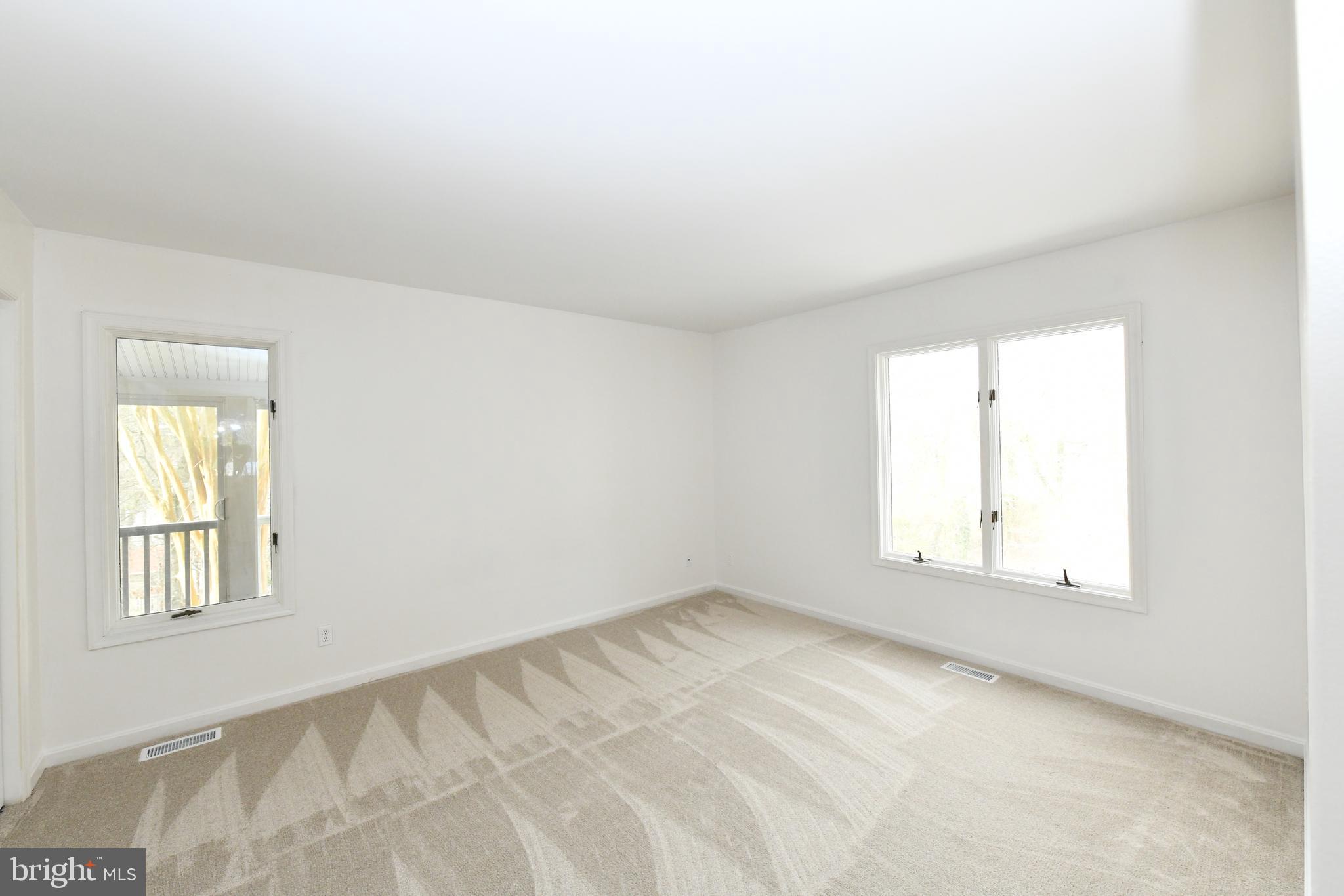 WHITE SANDS - Residential