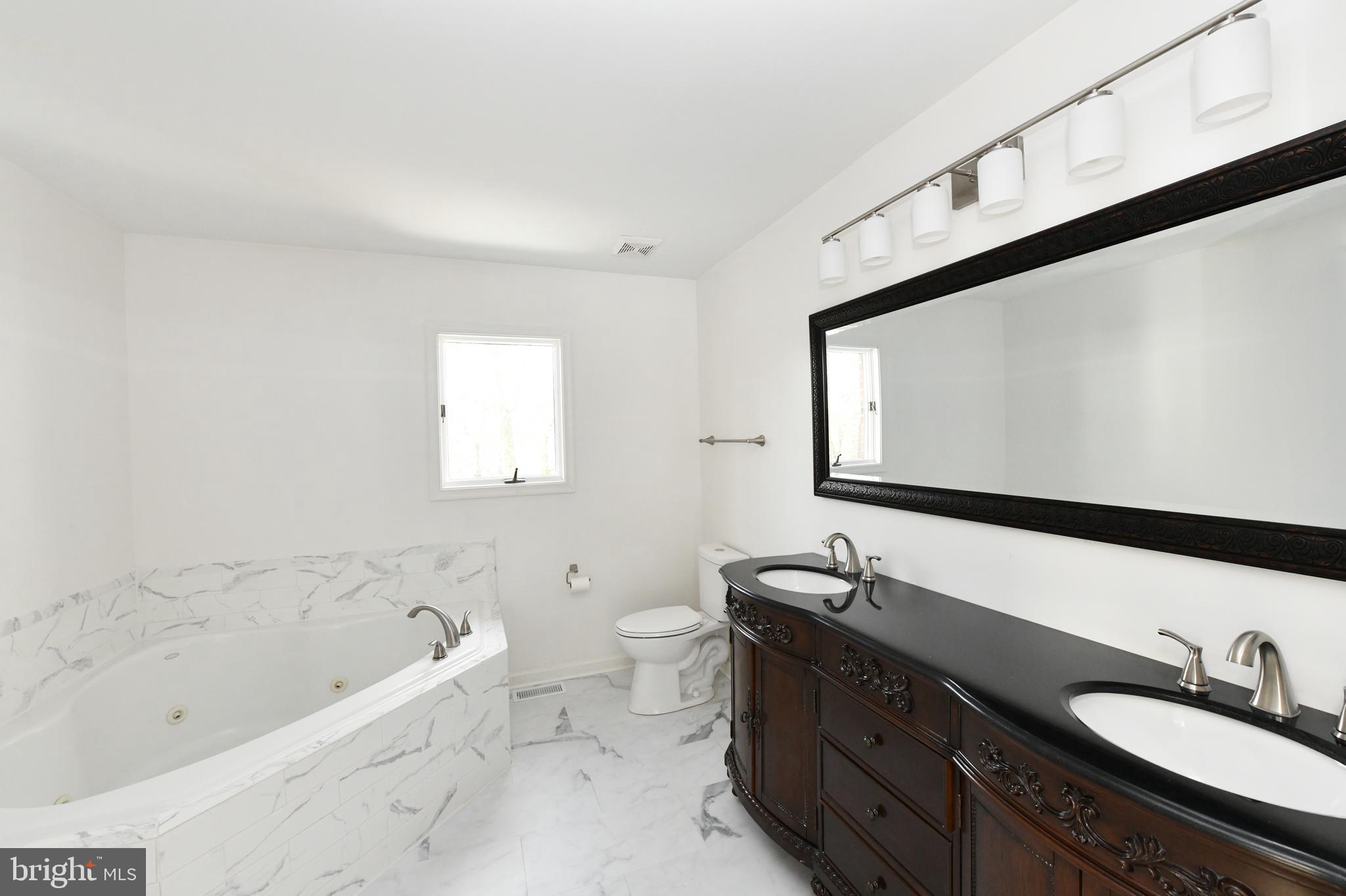 WHITE SANDS - Residential