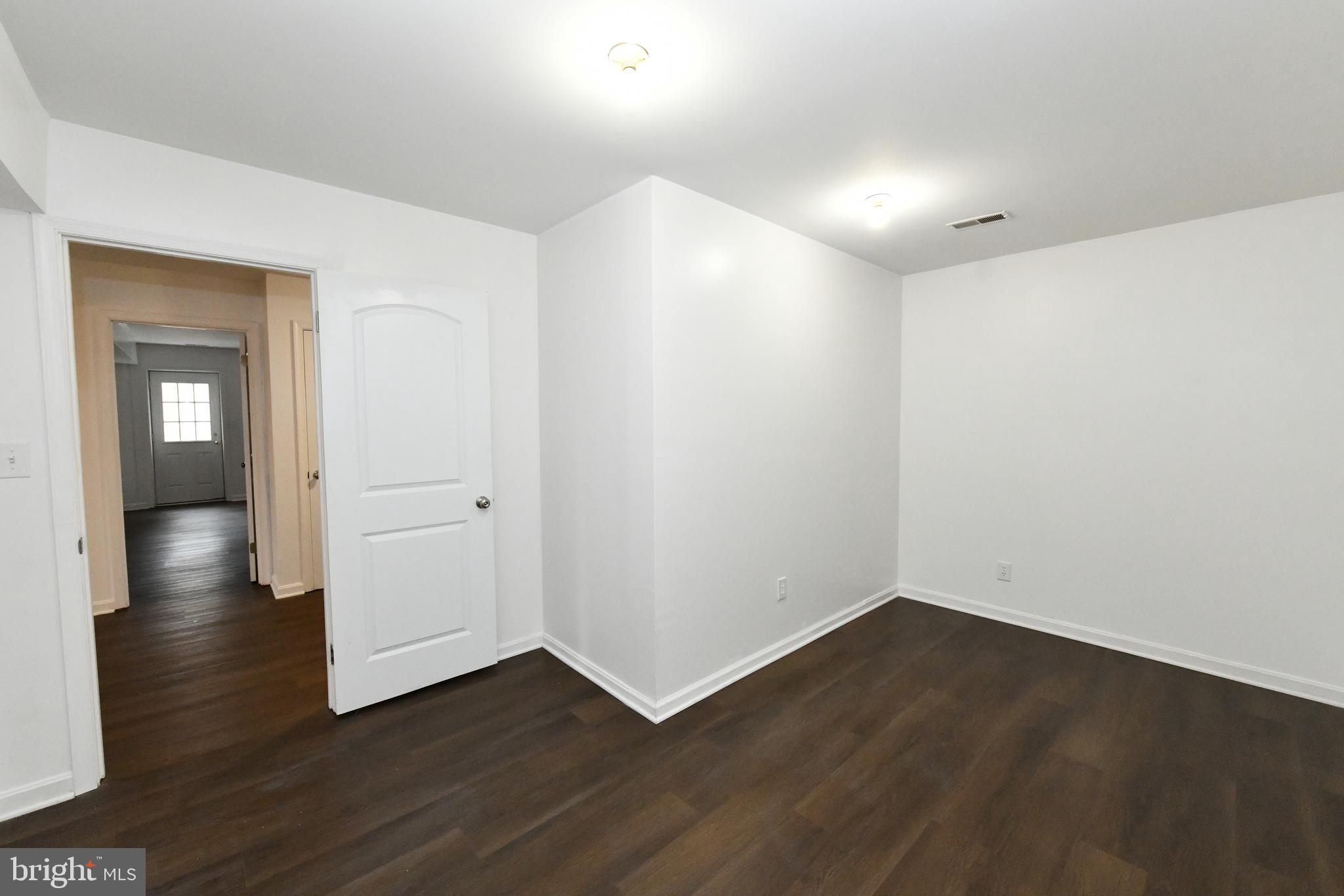 WHITE SANDS - Residential