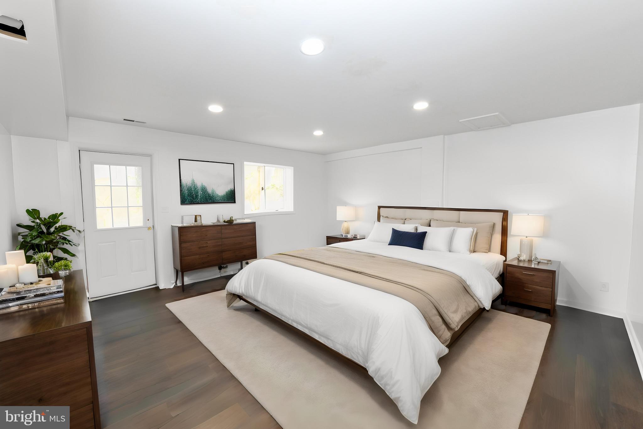 WHITE SANDS - Residential