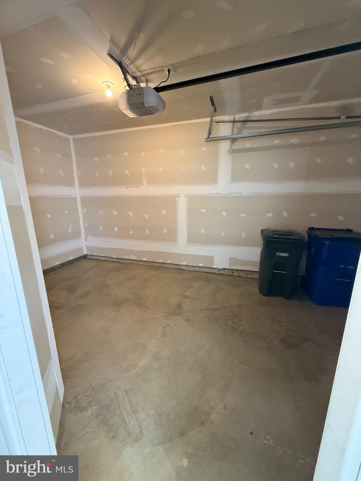 209 POMEGRANATE LANE