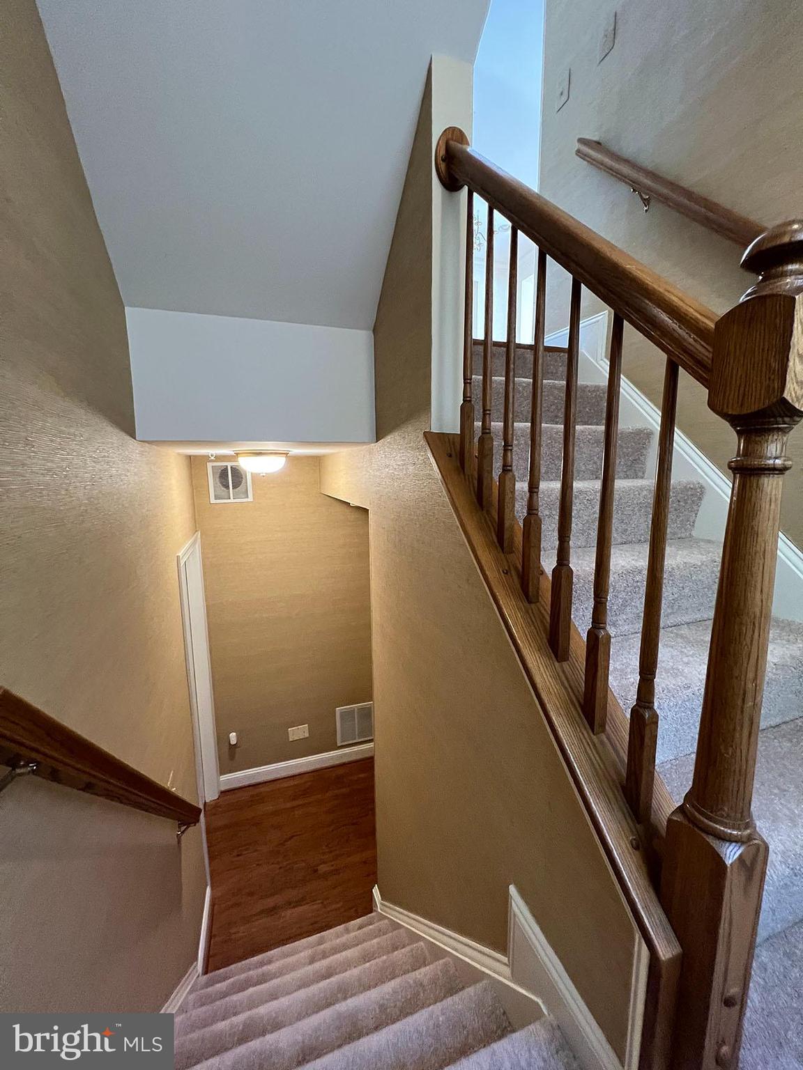 TUCKERMAN HEIGHTS - Residential Lease