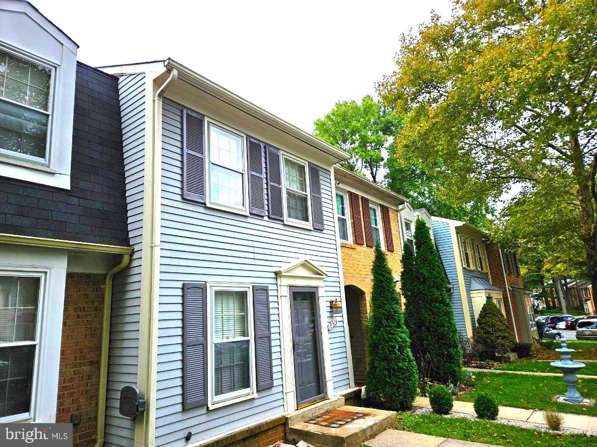 20514 STERNCROFT COURT