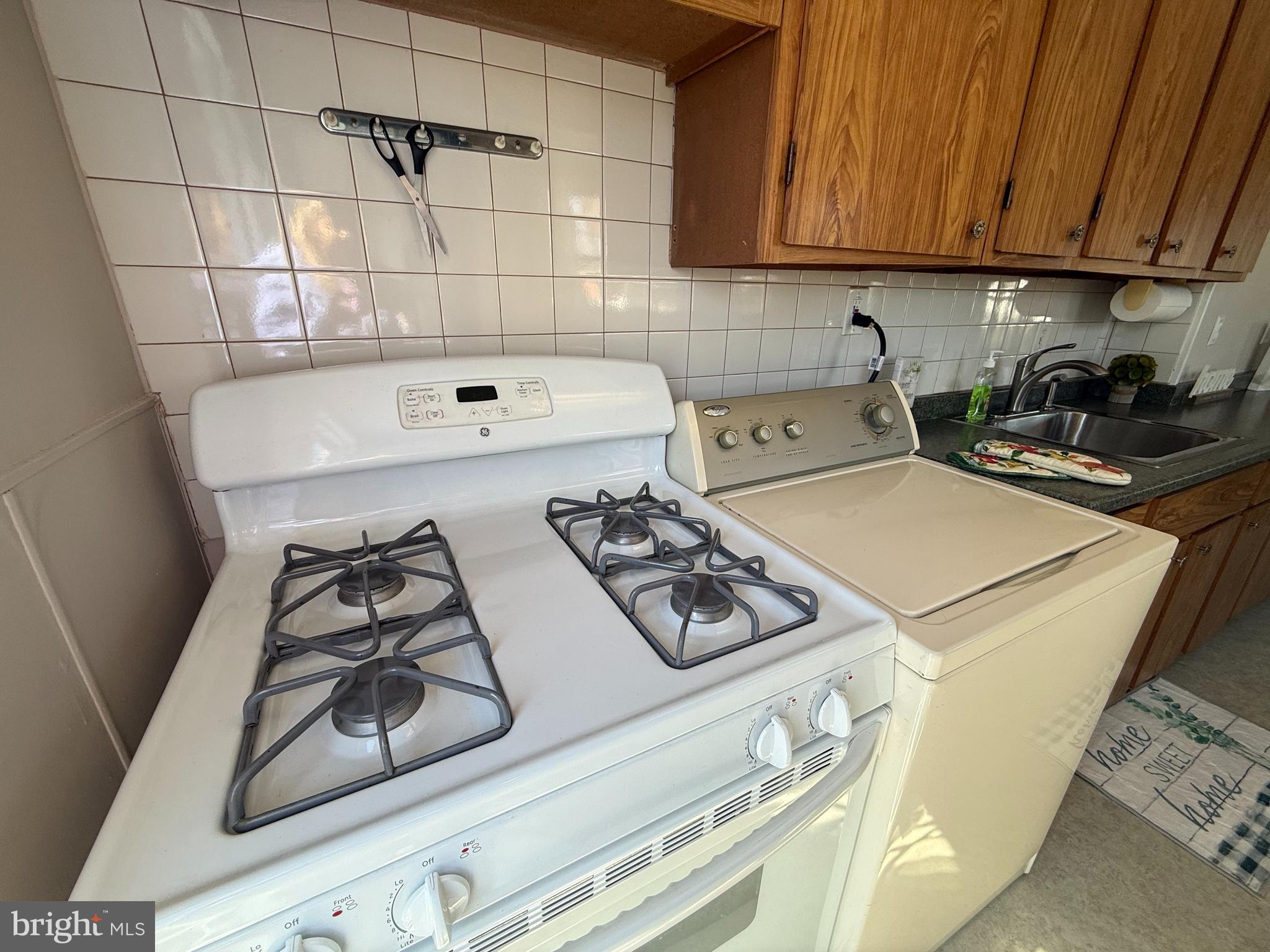 GRANDVIEW ESTS - Residential