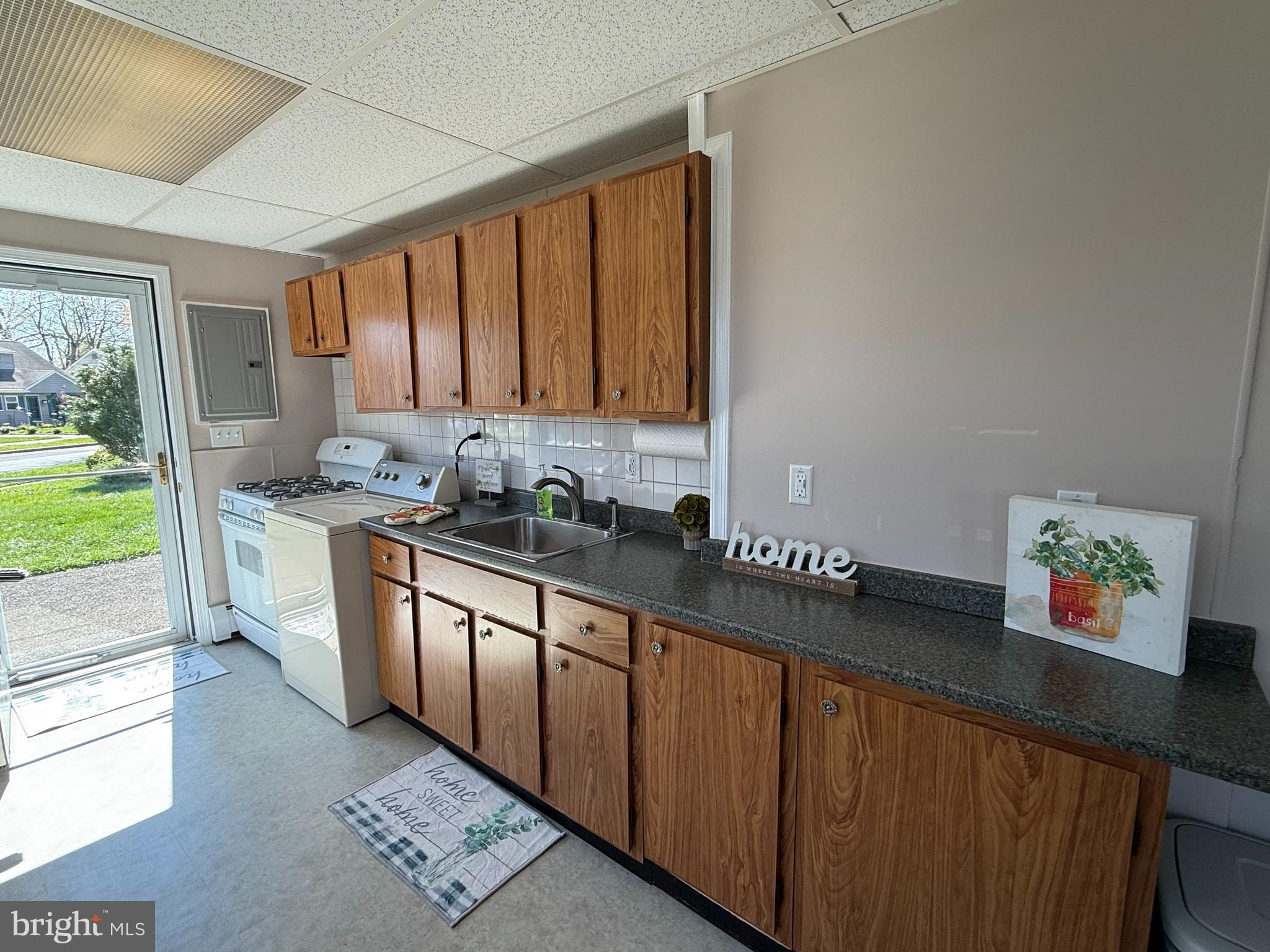 GRANDVIEW ESTS - Residential