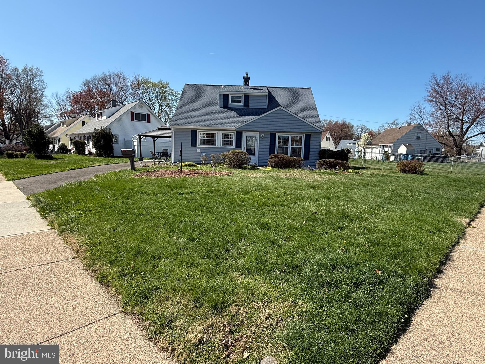 GRANDVIEW ESTS - Residential