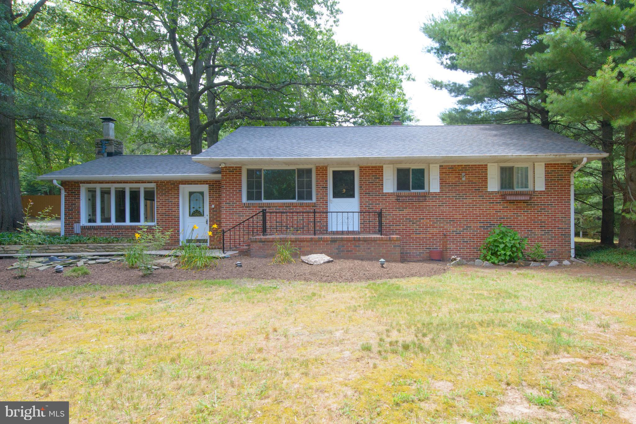 SCARLET OAKS - Residential