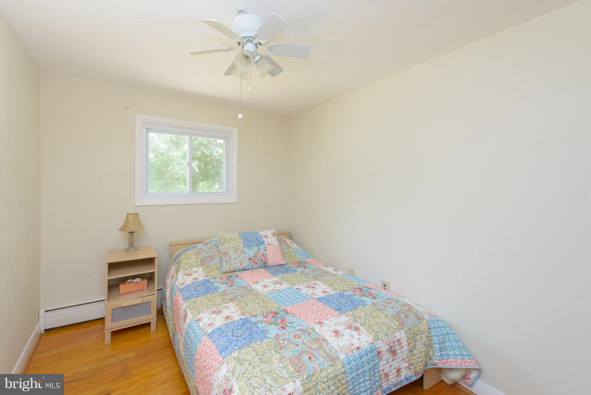 SCARLET OAKS - Residential