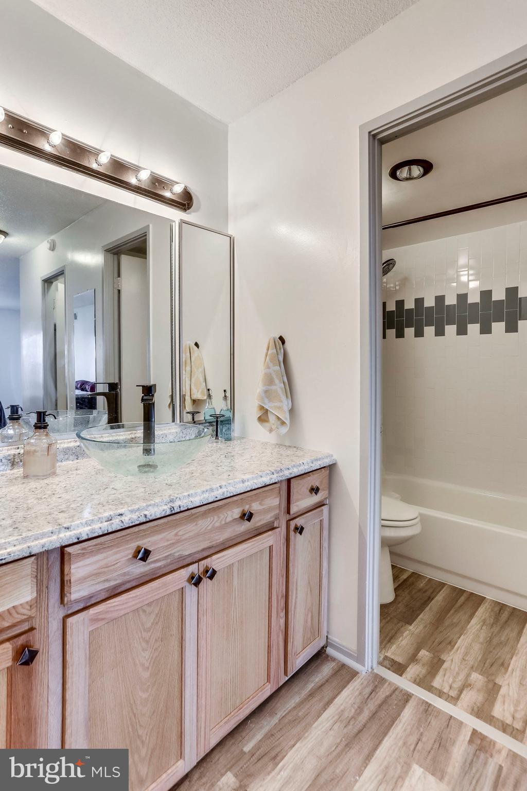 WATERGATE AT LANDMARK - Residential