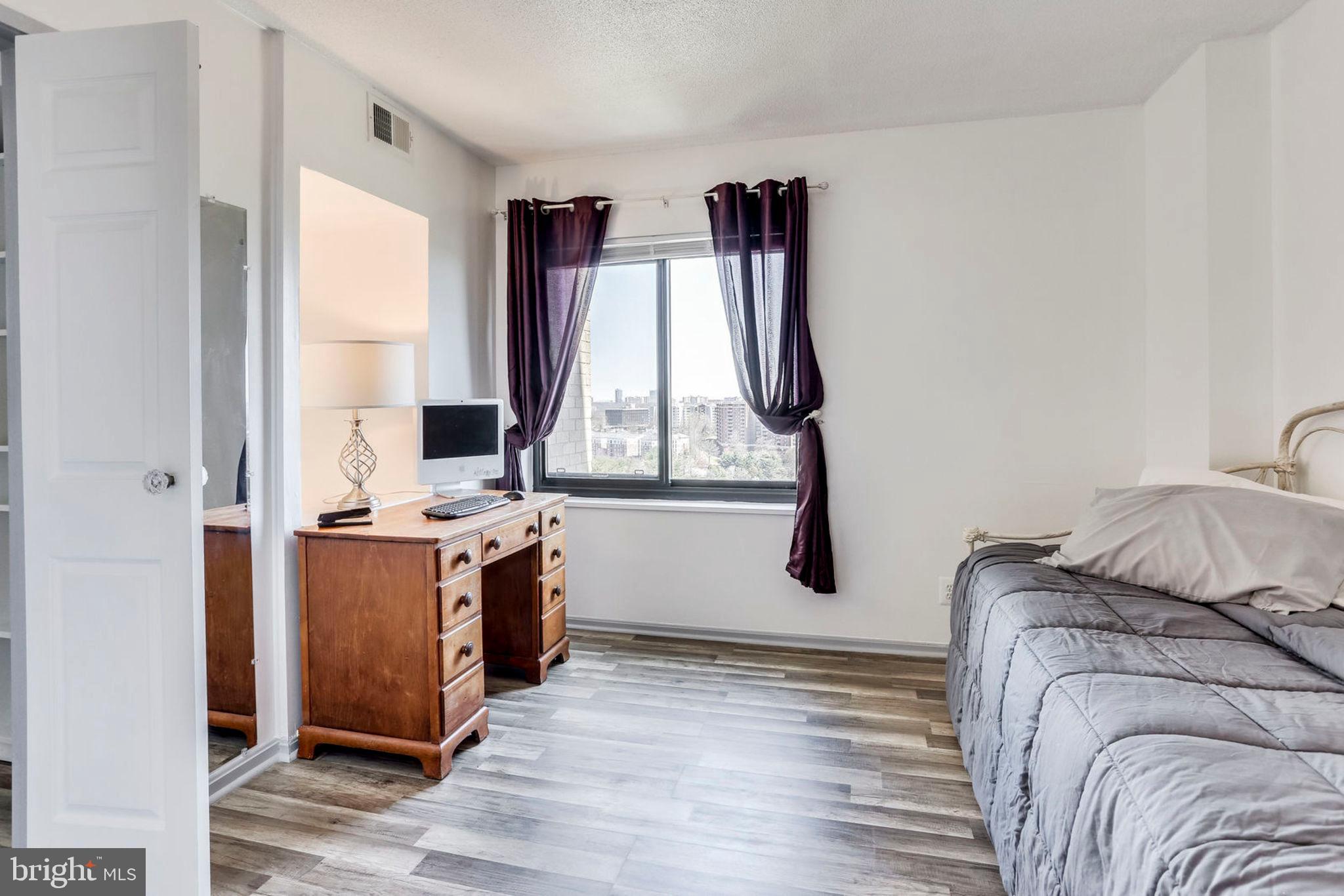 WATERGATE AT LANDMARK - Residential