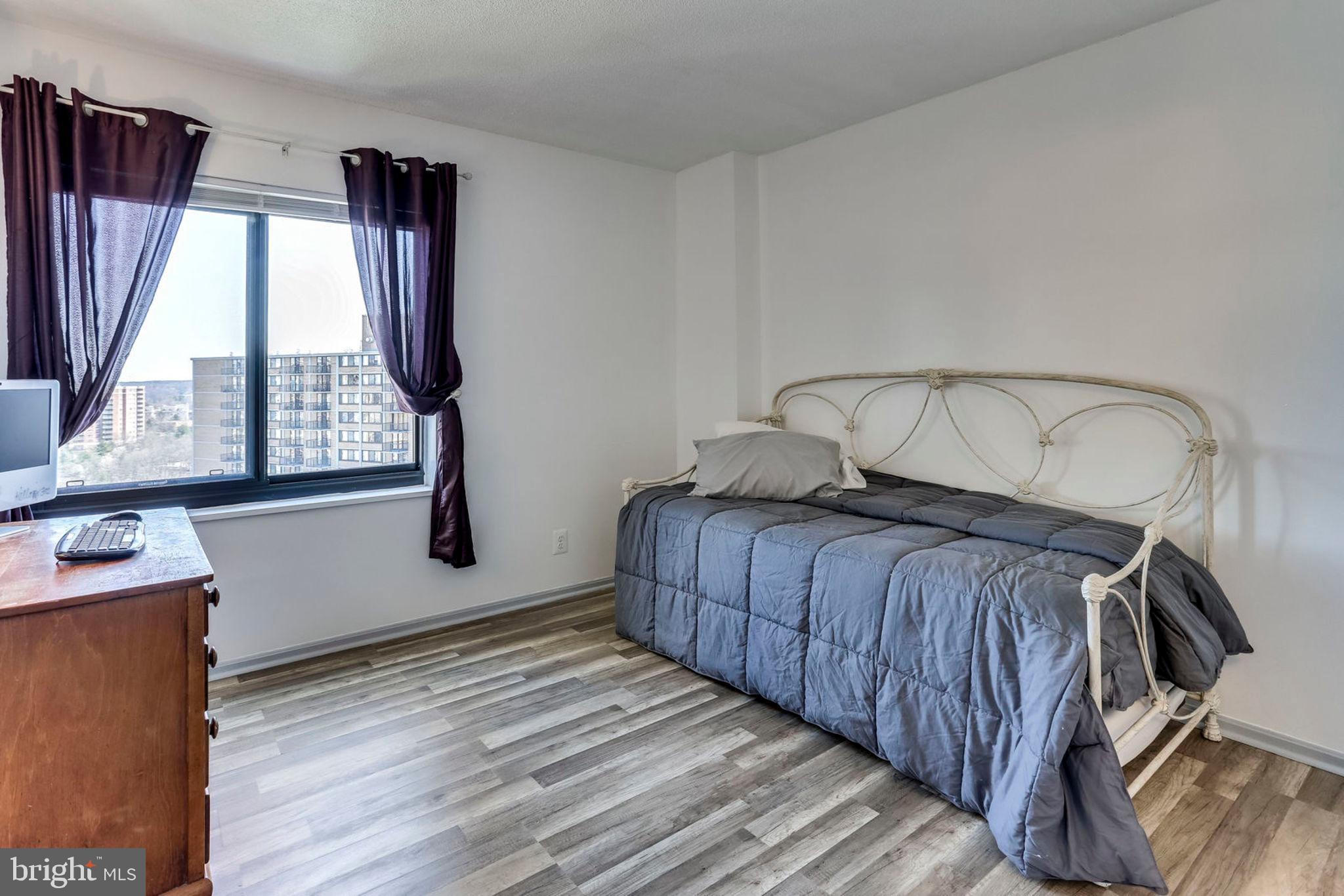 WATERGATE AT LANDMARK - Residential