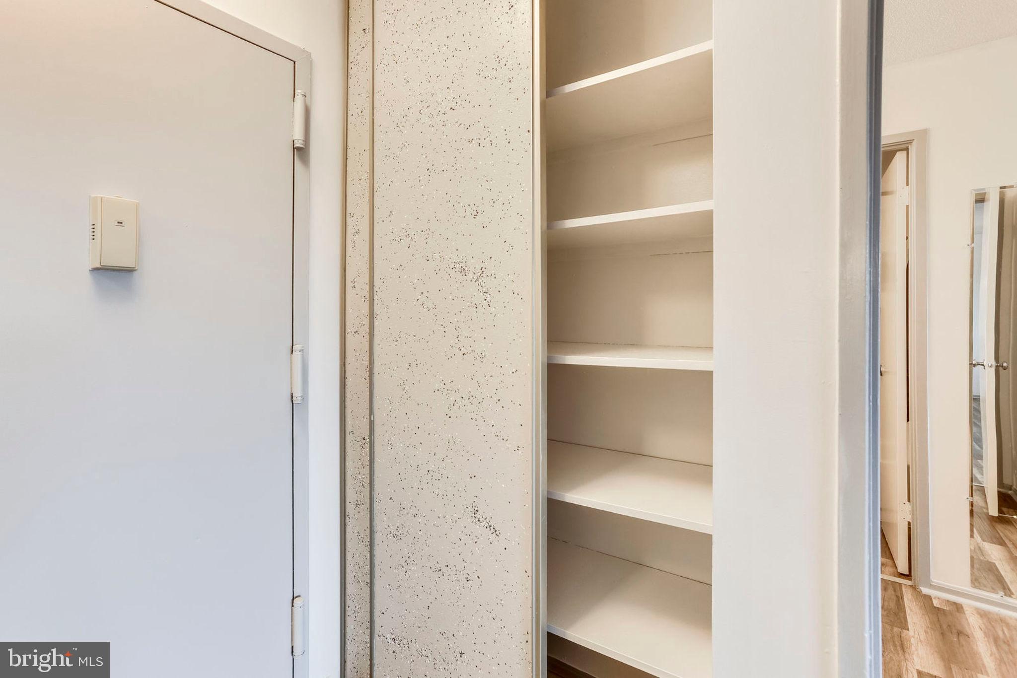 WATERGATE AT LANDMARK - Residential